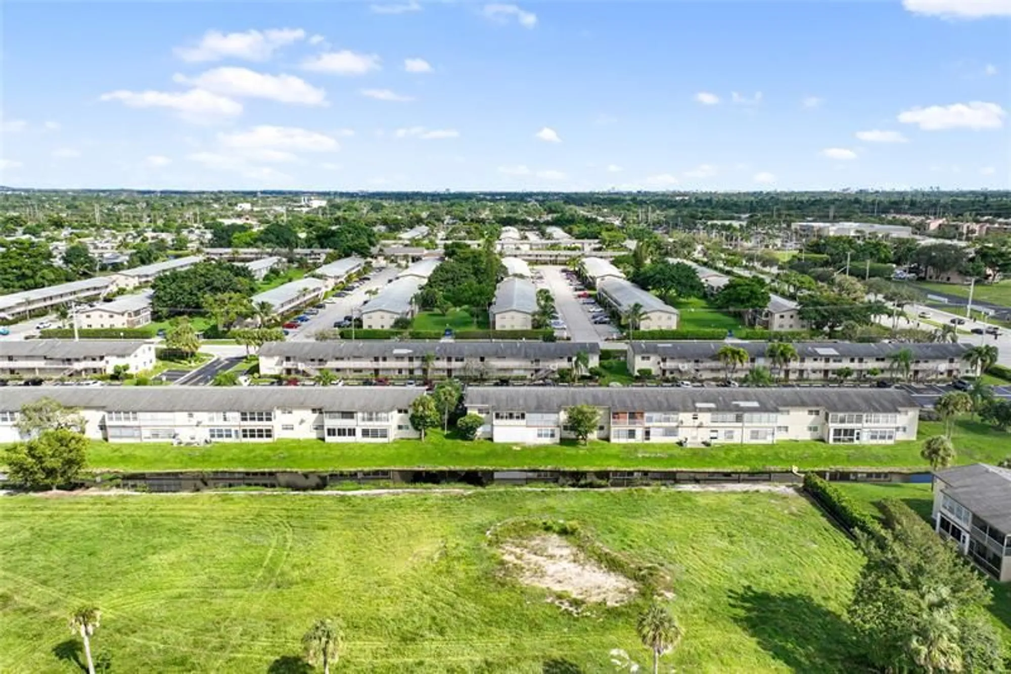 Property Slideshow image 45 of 51 | 551 nw 76th ter apt 208, Margate, FL, 33063