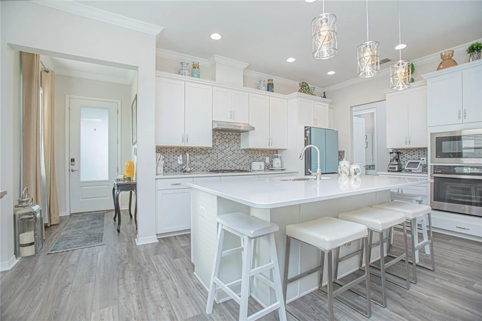 Property Slideshow image 2 of 48 | 1987 key bay trl, Kissimmee, FL, 34747