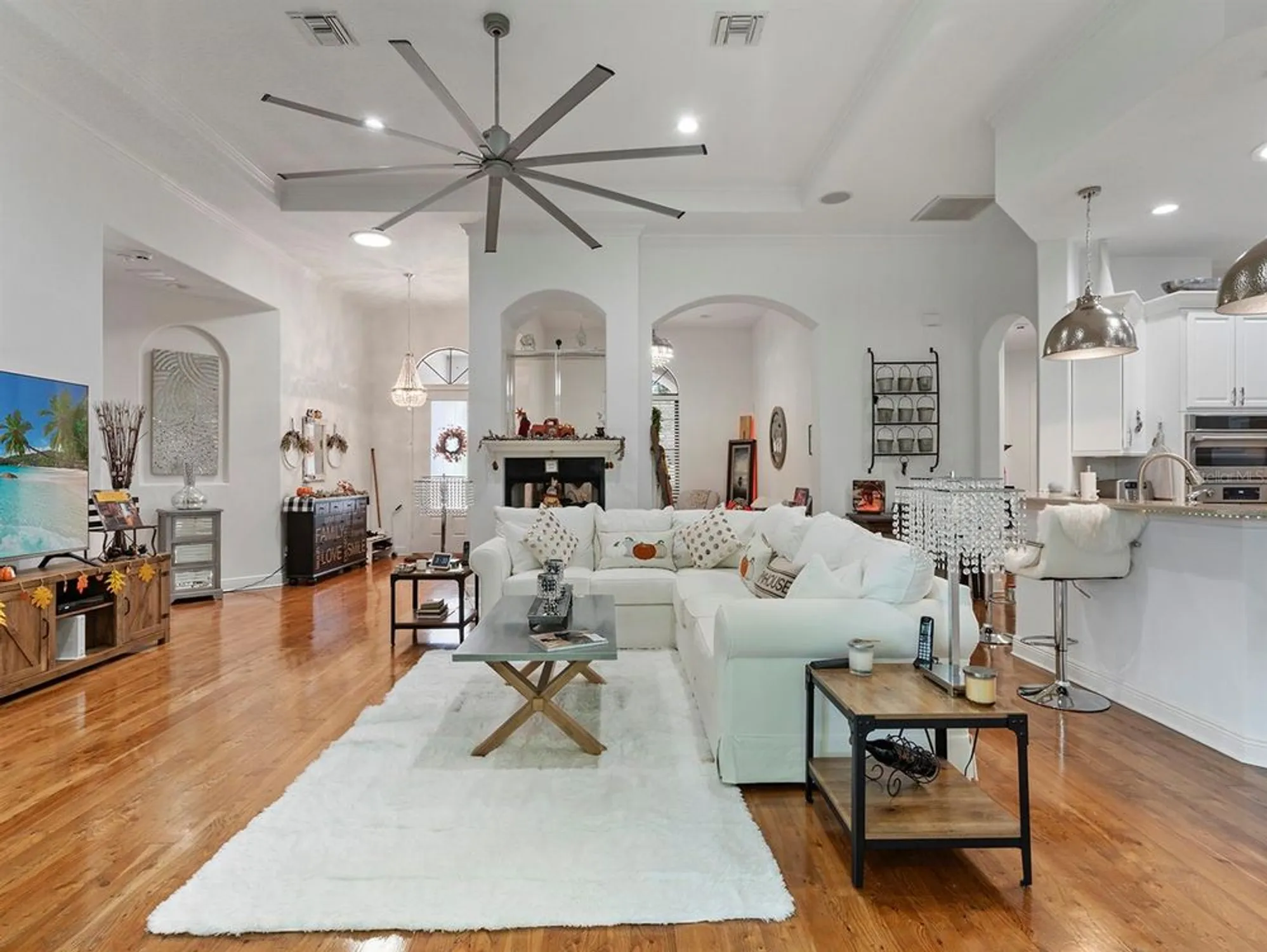 Property Slideshow image 11 of 53 | 6145 spinnaker loop, Lady Lake, FL, 32159