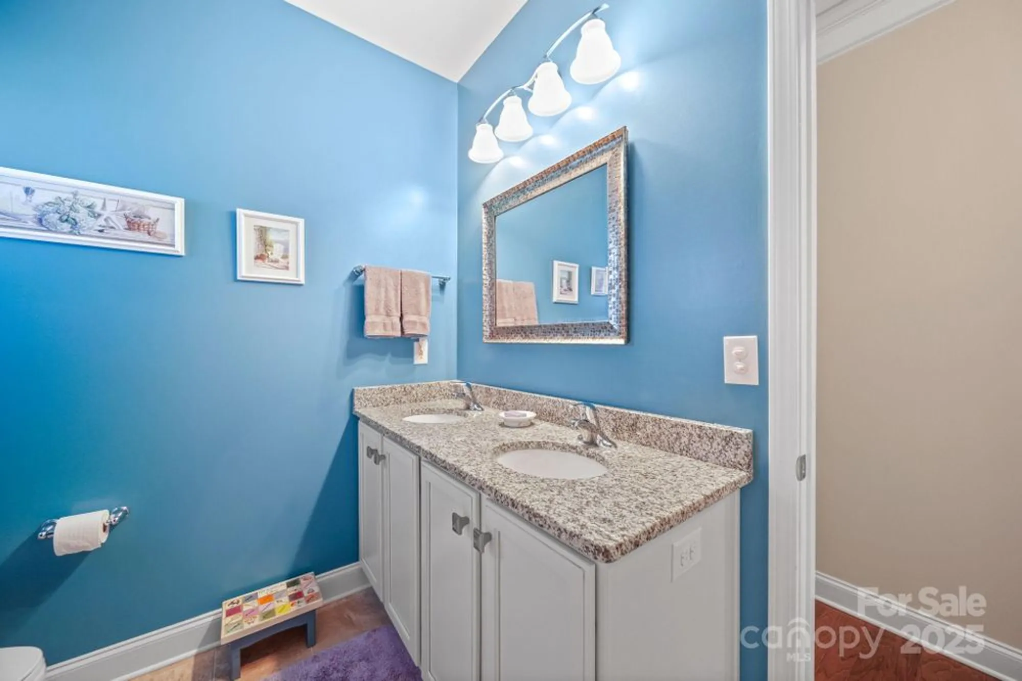 Property Slideshow image 32 of 47 | 5326 casper dr, Charlotte, NC, 28214