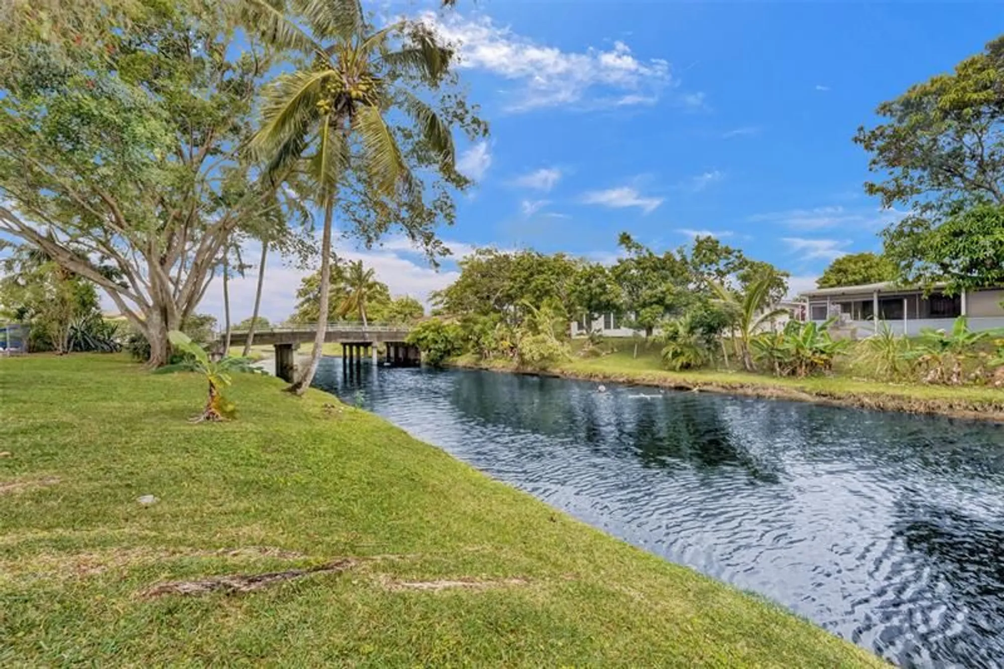 Property Slideshow image 33 of 60 | 7605 nw 5th pl apt 103, Margate, FL, 33063