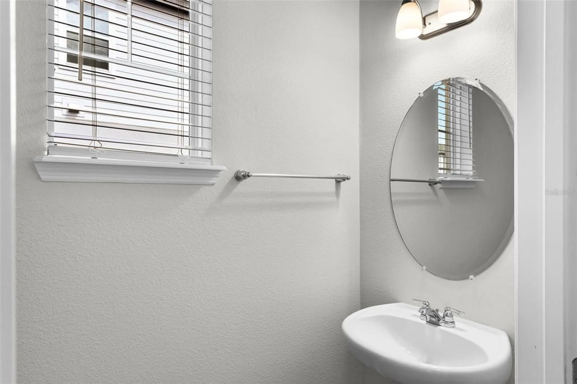 Property Slideshow image 11 of 33 | 505 venetian palms blvd, New Smyrna Beach, FL, 32168