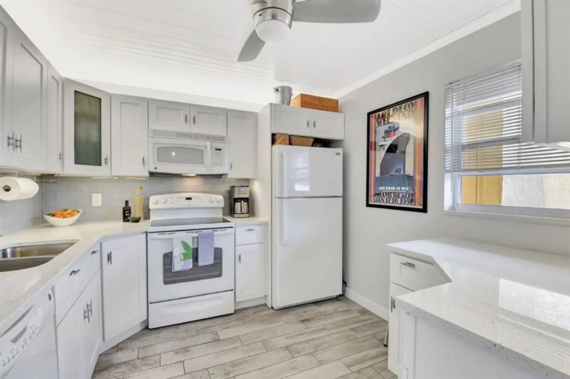 Property Slideshow image 4 of 67 | 2615 ne 3rd ct apt 301, Boynton Beach, FL, 33435