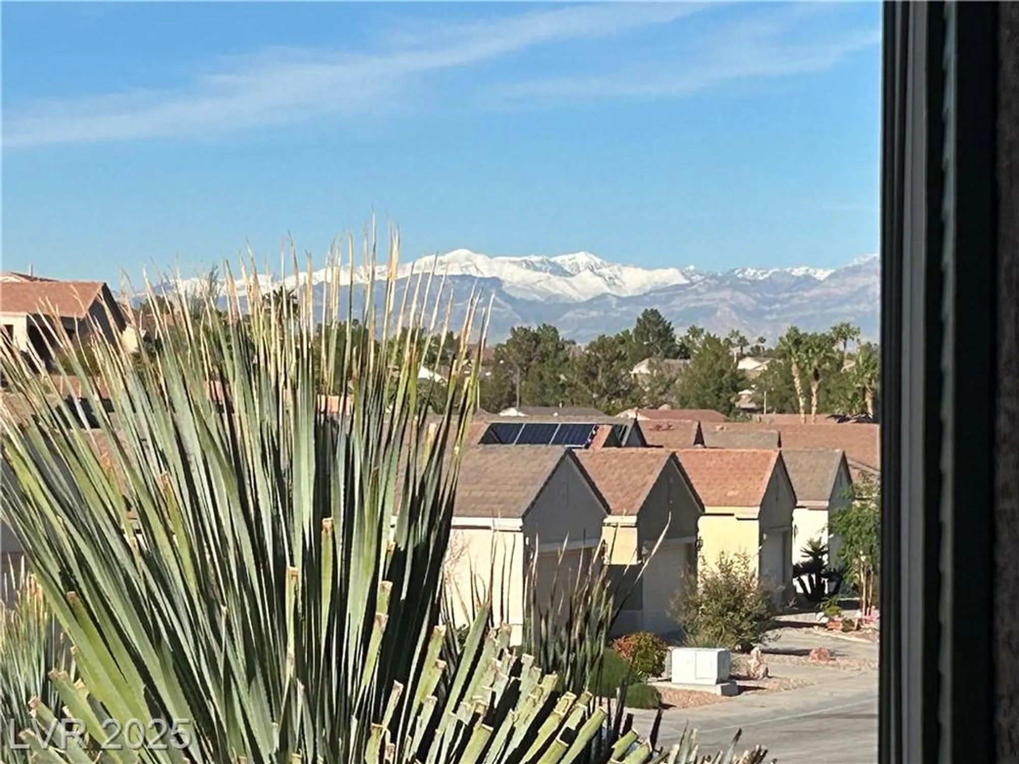 Property Slideshow image 3 of 53 | 580 cypress gardens pl, Henderson, NV, 89012