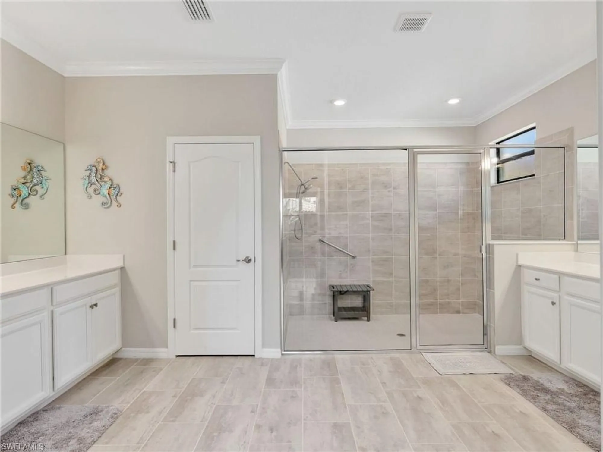 Property Slideshow image 21 of 38 | 11973 bay oak dr, Fort Myers, FL, 33913