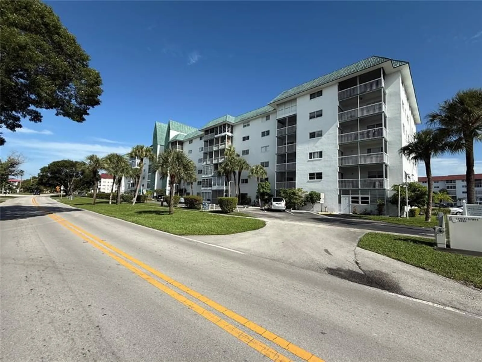 Property Slideshow image 2 of 20 | 4751 nw 21st st apt 216, Lauderhill, FL, 33313