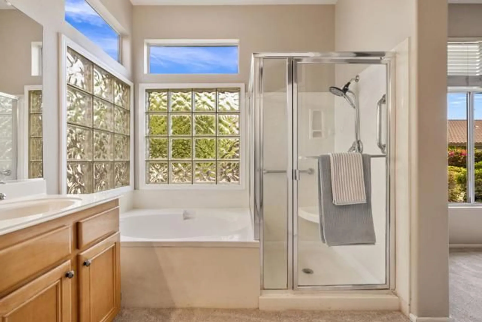 Property Slideshow image 26 of 41 | 78462 palm tree ave, Palm Desert, CA, 92211