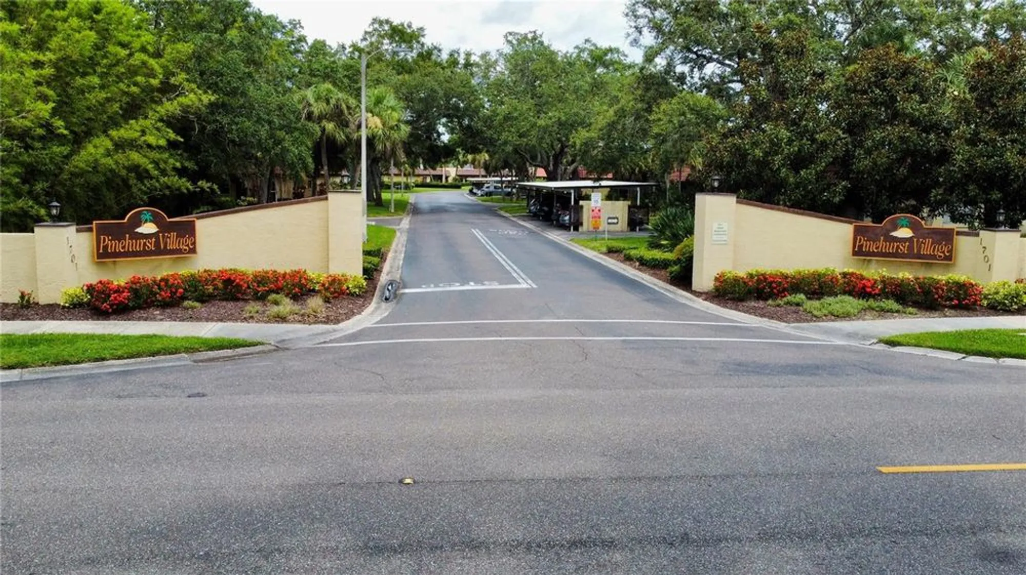 Property Slideshow image 42 of 56 | 1701 pinehurst rd 33e, Dunedin, FL, 34698