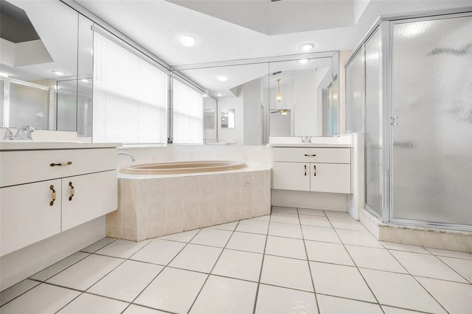 Property Slideshow image 23 of 63 | 6622 pine walk dr, New Port Richey, FL, 34655