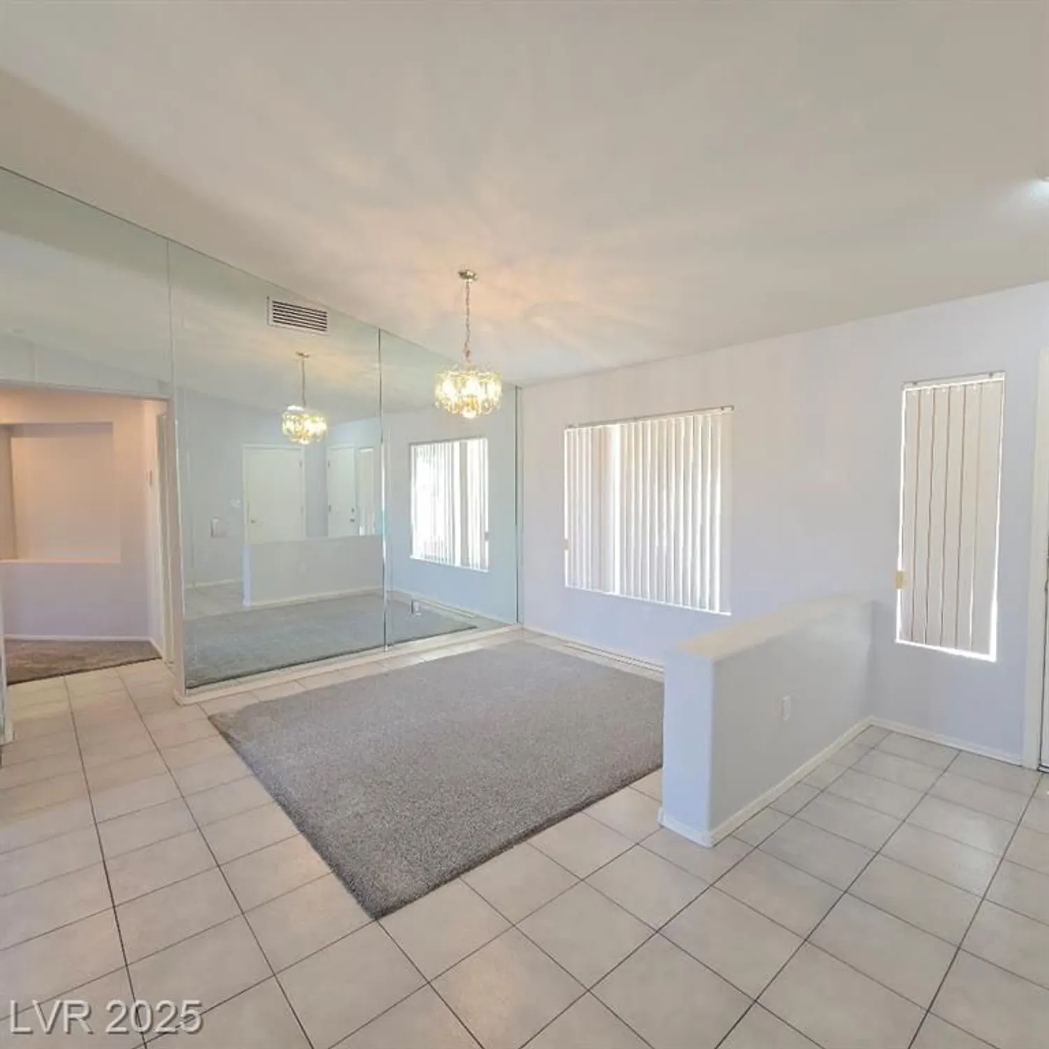 Property Slideshow image 7 of 38 | 10713 paradise point dr, Las Vegas, NV, 89134