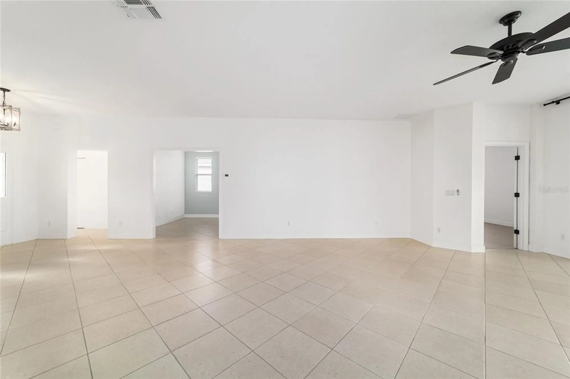 Property Slideshow image 9 of 39 | 9265 sw 93rd cir, Ocala, FL, 34481