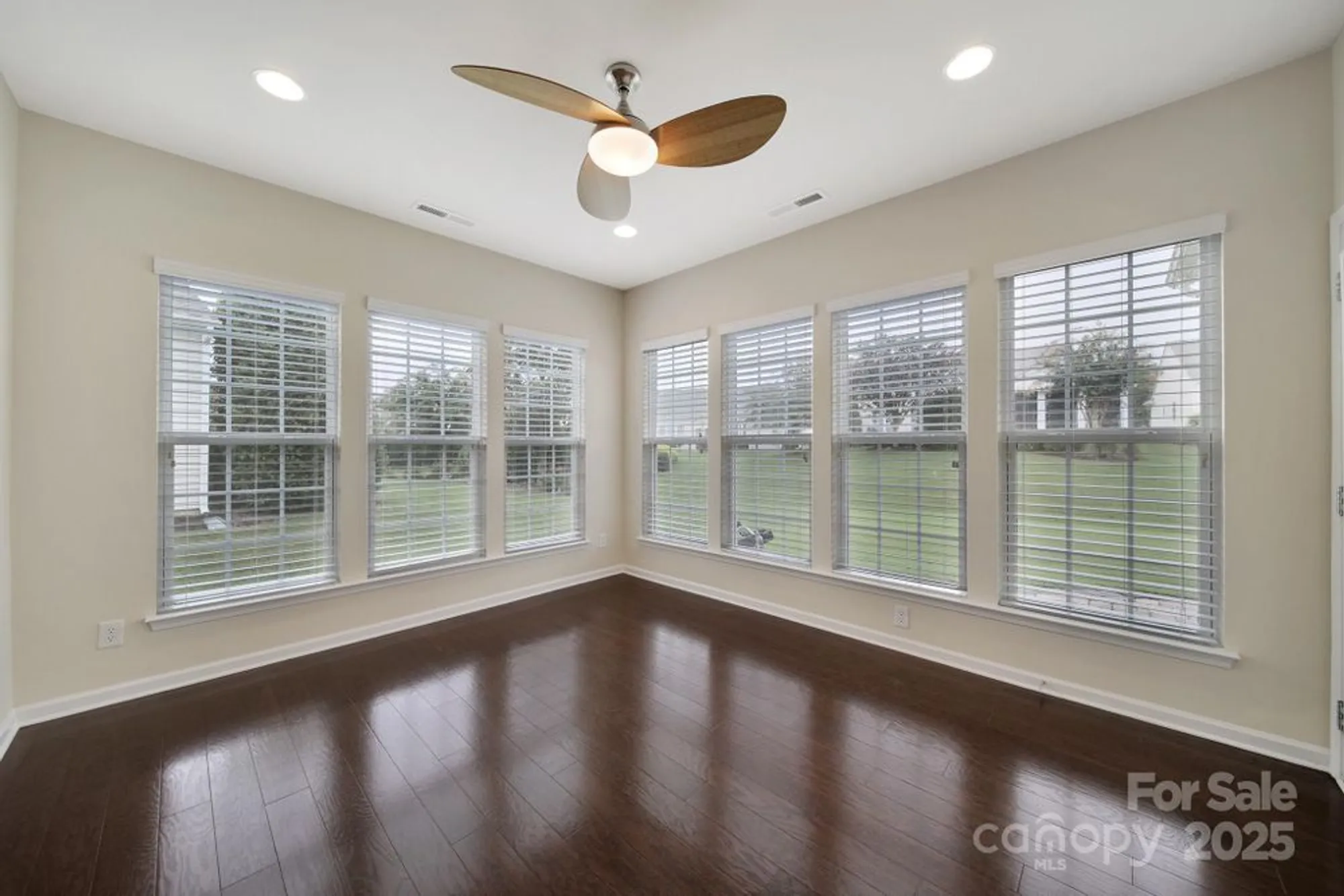 Property Slideshow image 14 of 48 | 1024 mesa verde dr, Fort Mill, SC, 29707