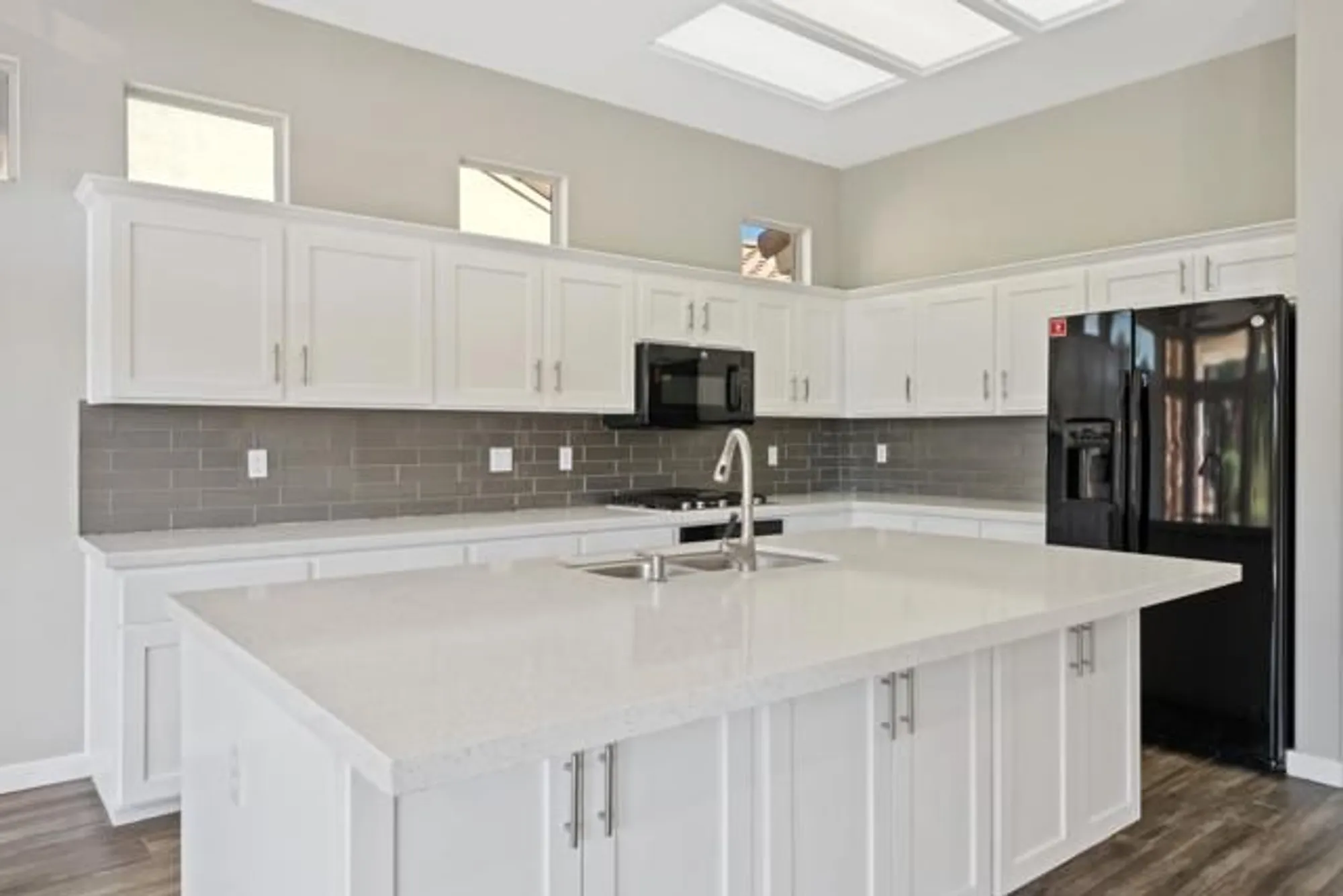 Property Slideshow image 18 of 39 | 38324 sunny days dr, Palm Desert, CA, 92211