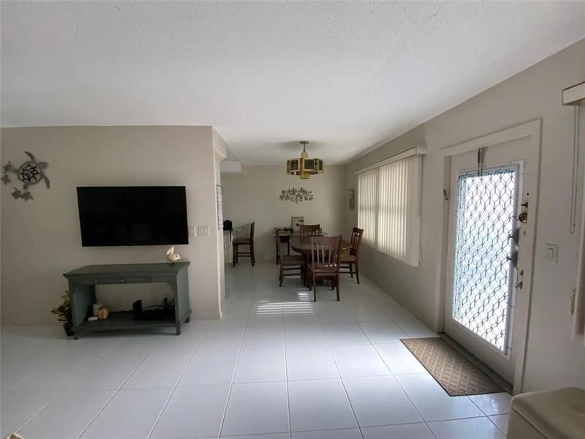 Property Slideshow image 9 of 69 | 1060 oakridge f # 1060, Deerfield Beach, FL, 33442