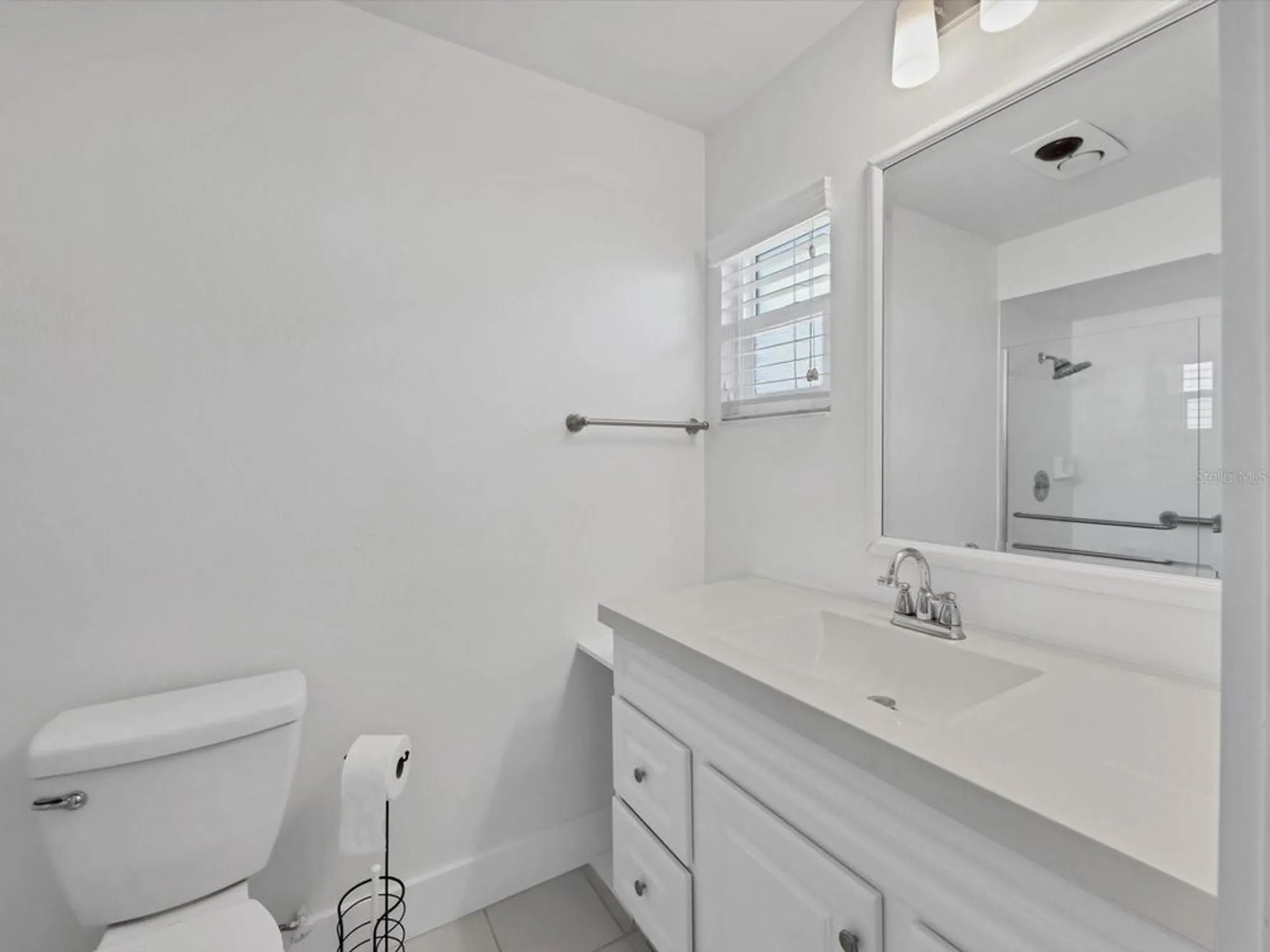 Property Slideshow image 30 of 51 | 7157 fairway bend cir, Sarasota, FL, 34243