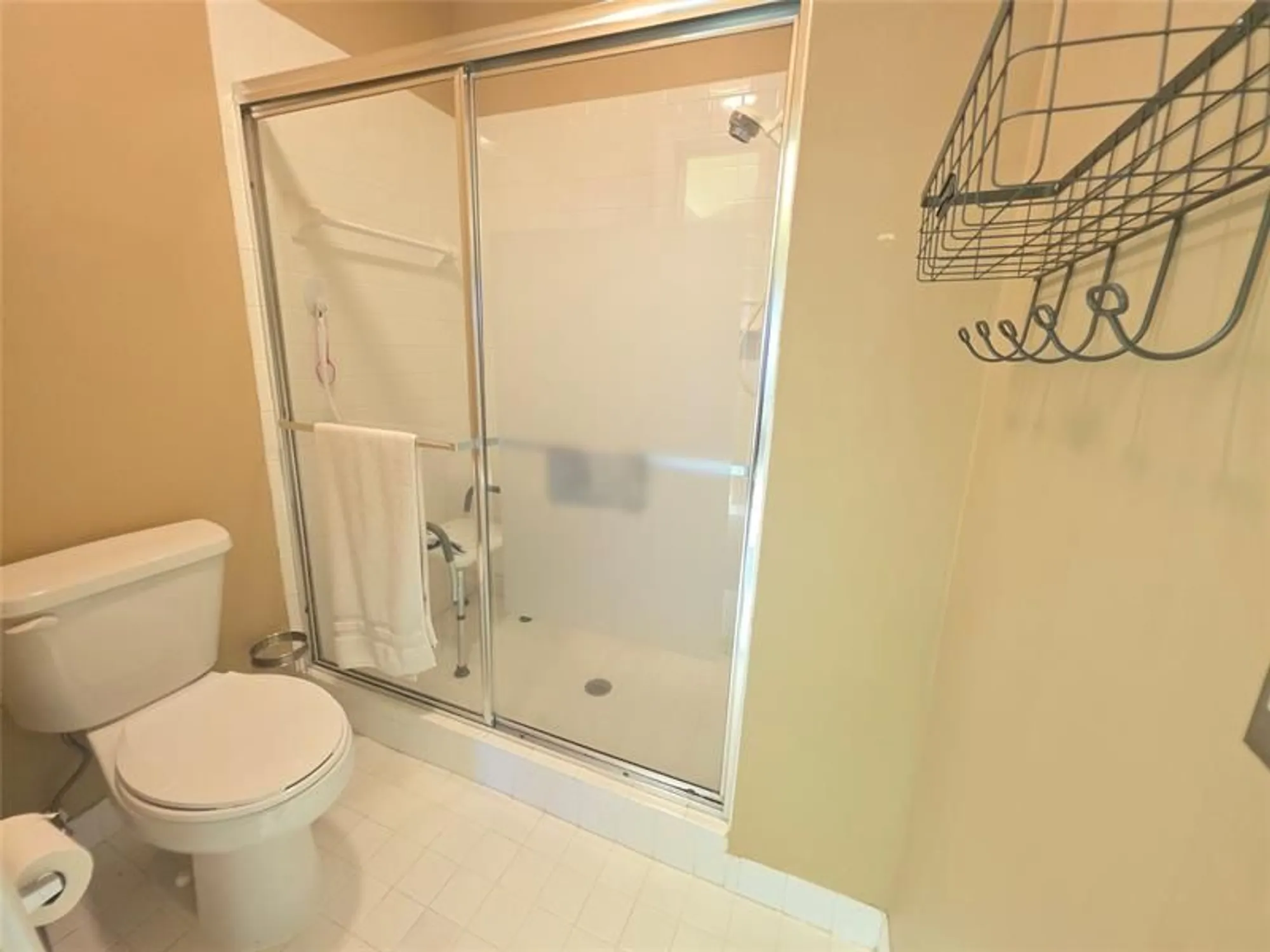 Property Slideshow image 25 of 29 | 7593 granville dr 411, Tamarac, FL, 33321