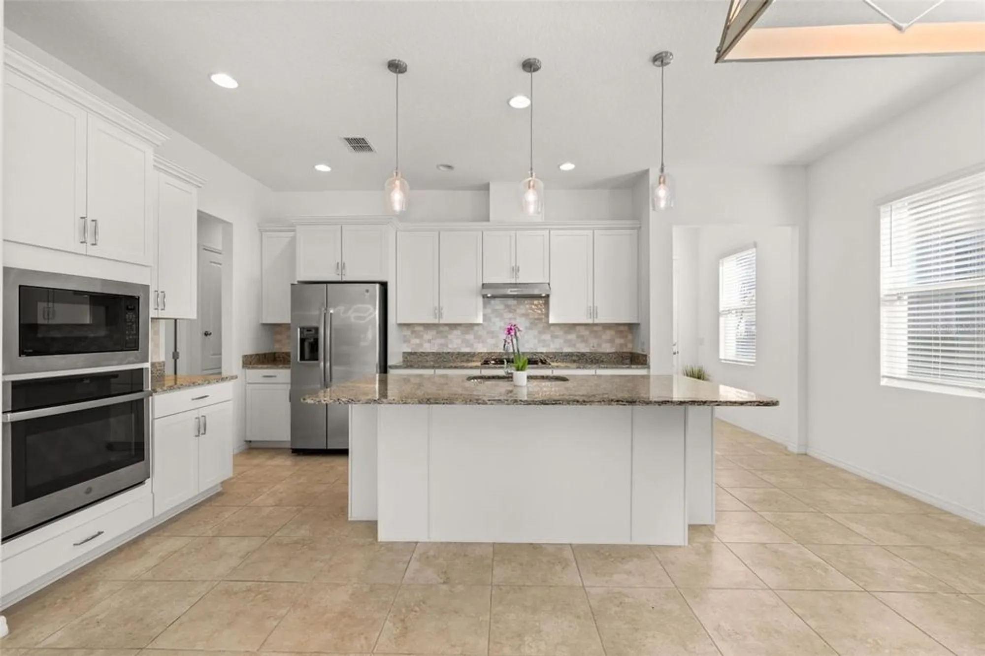 Property Slideshow image 24 of 41 | 1855 flora pass pl, Kissimmee, FL, 34747