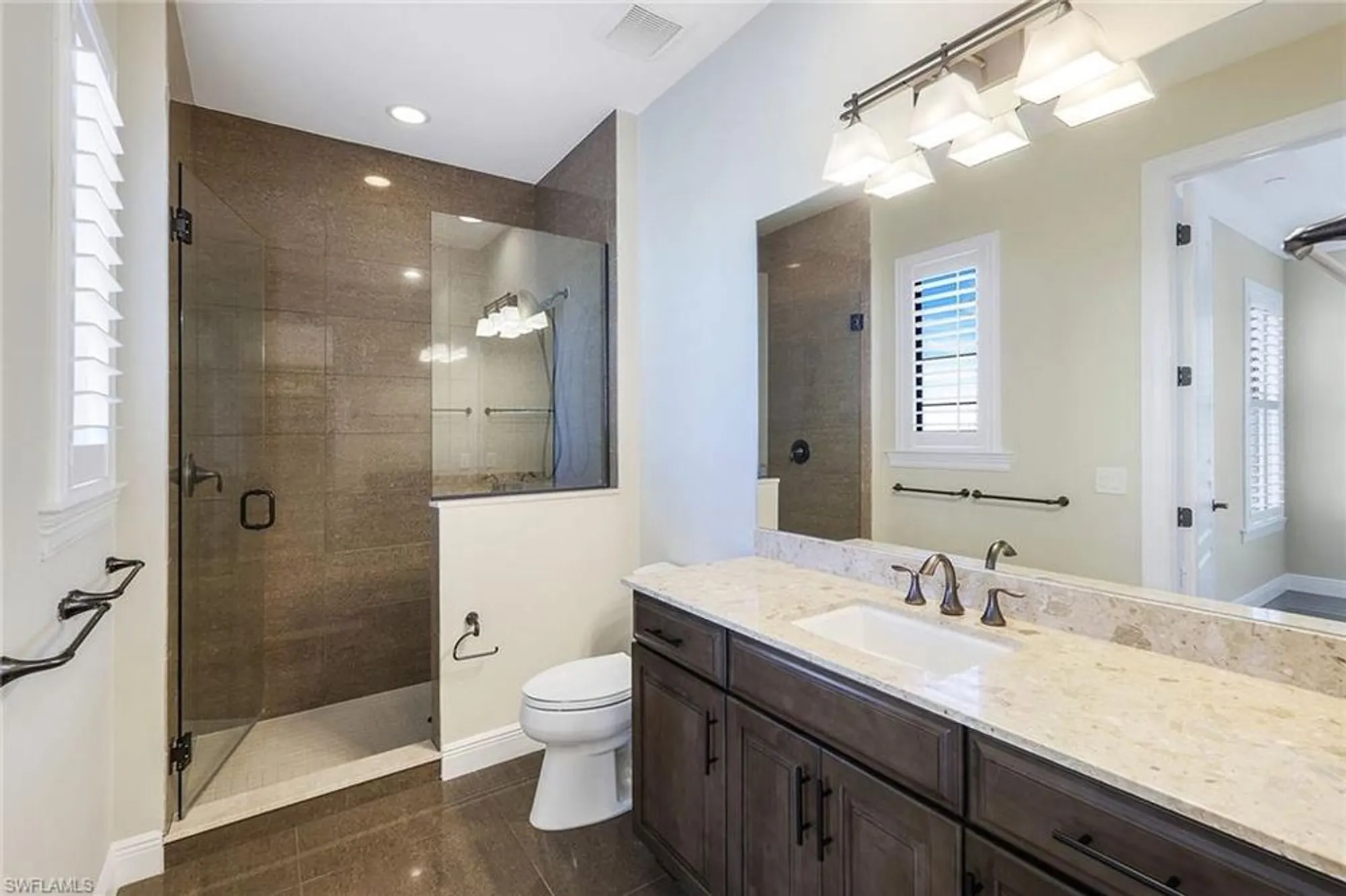 Property Slideshow image 25 of 49 | 4780 via del corso ln 402, Bonita Springs, FL, 34134