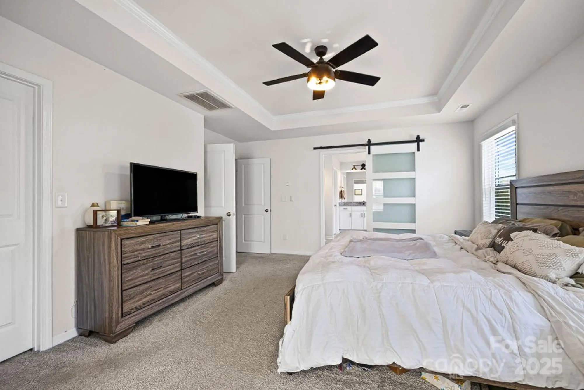 Property Slideshow image 23 of 46 | 1731 santa clara trce, Lake Wylie, SC, 29710