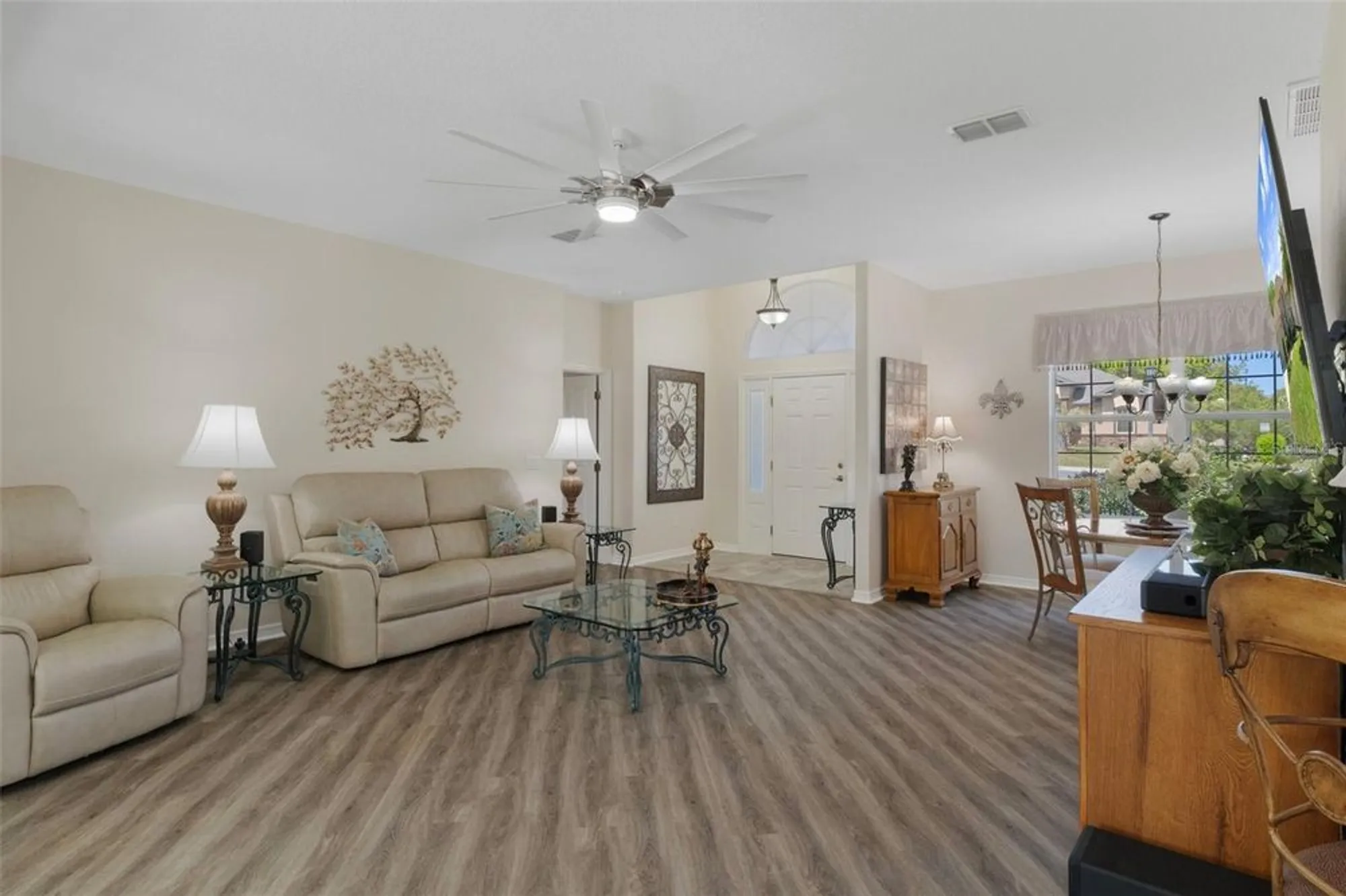 Property Slideshow image 9 of 48 | 374 w cobblestone loop, Hernando, FL, 34442