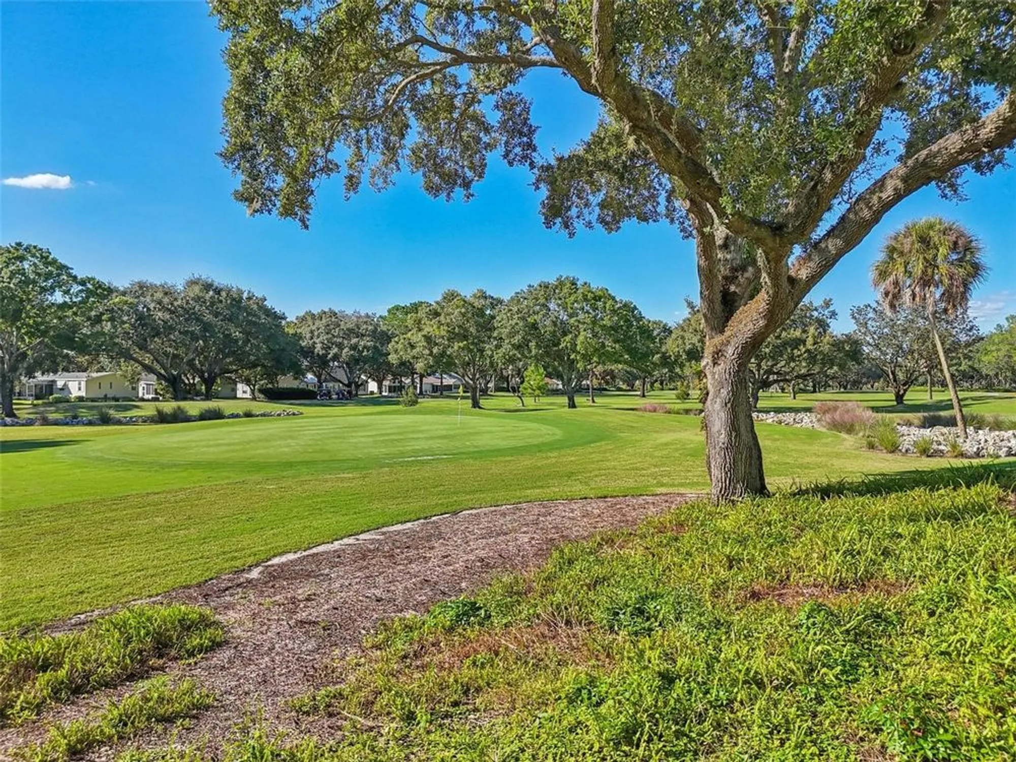 Property Slideshow image 35 of 37 | 809 alvarado pl, The Villages, FL, 32159