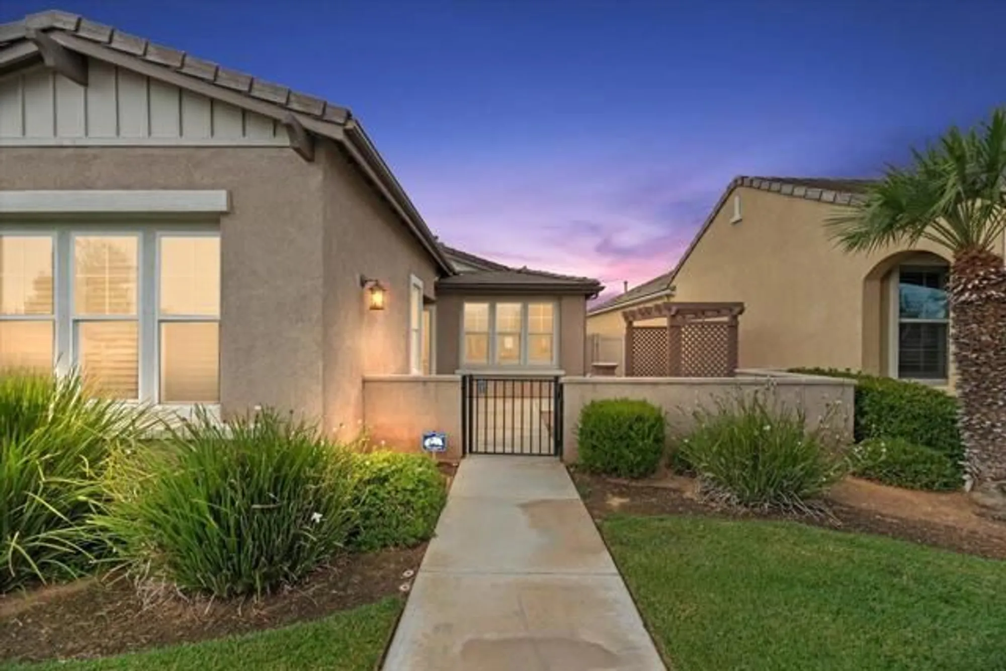 Property Slideshow image 2 of 44 | 1563 quiet crk, Beaumont, CA, 92223