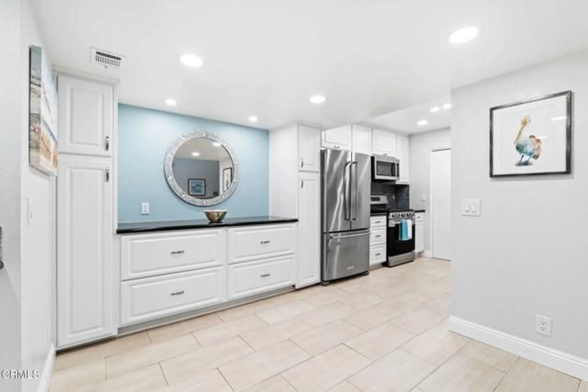 Property Slideshow image 19 of 53 | 2151 martinique ln, Oxnard, CA, 93035