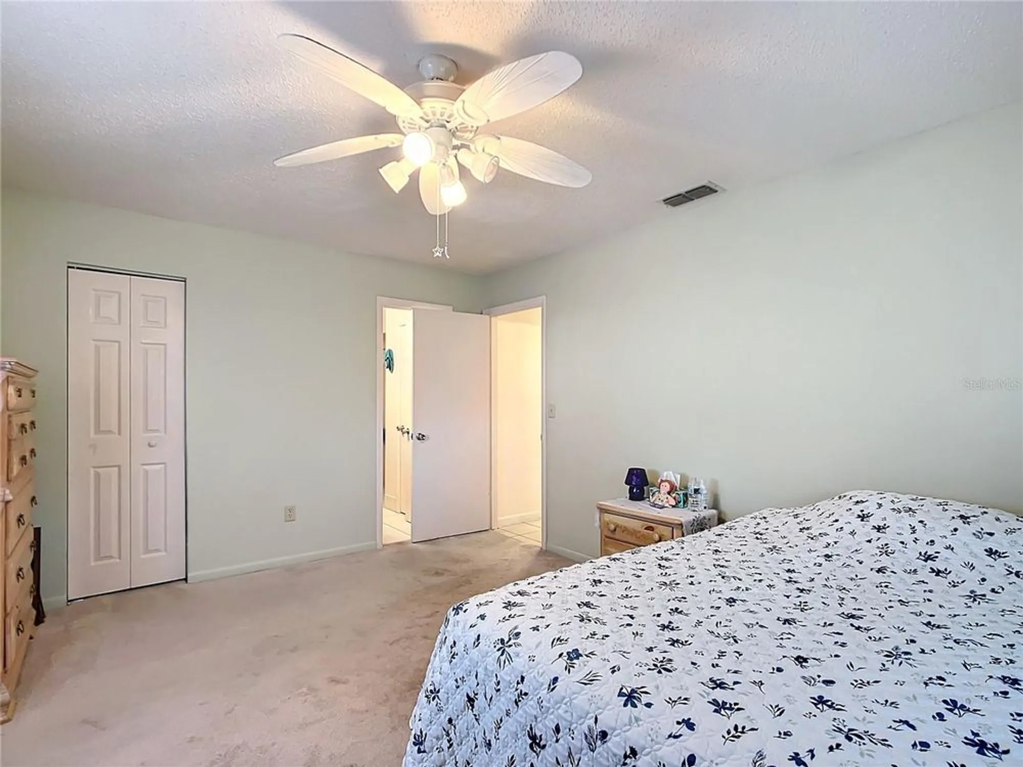 Property Slideshow image 12 of 28 | 8955 sw 104th pl, Ocala, FL, 34481