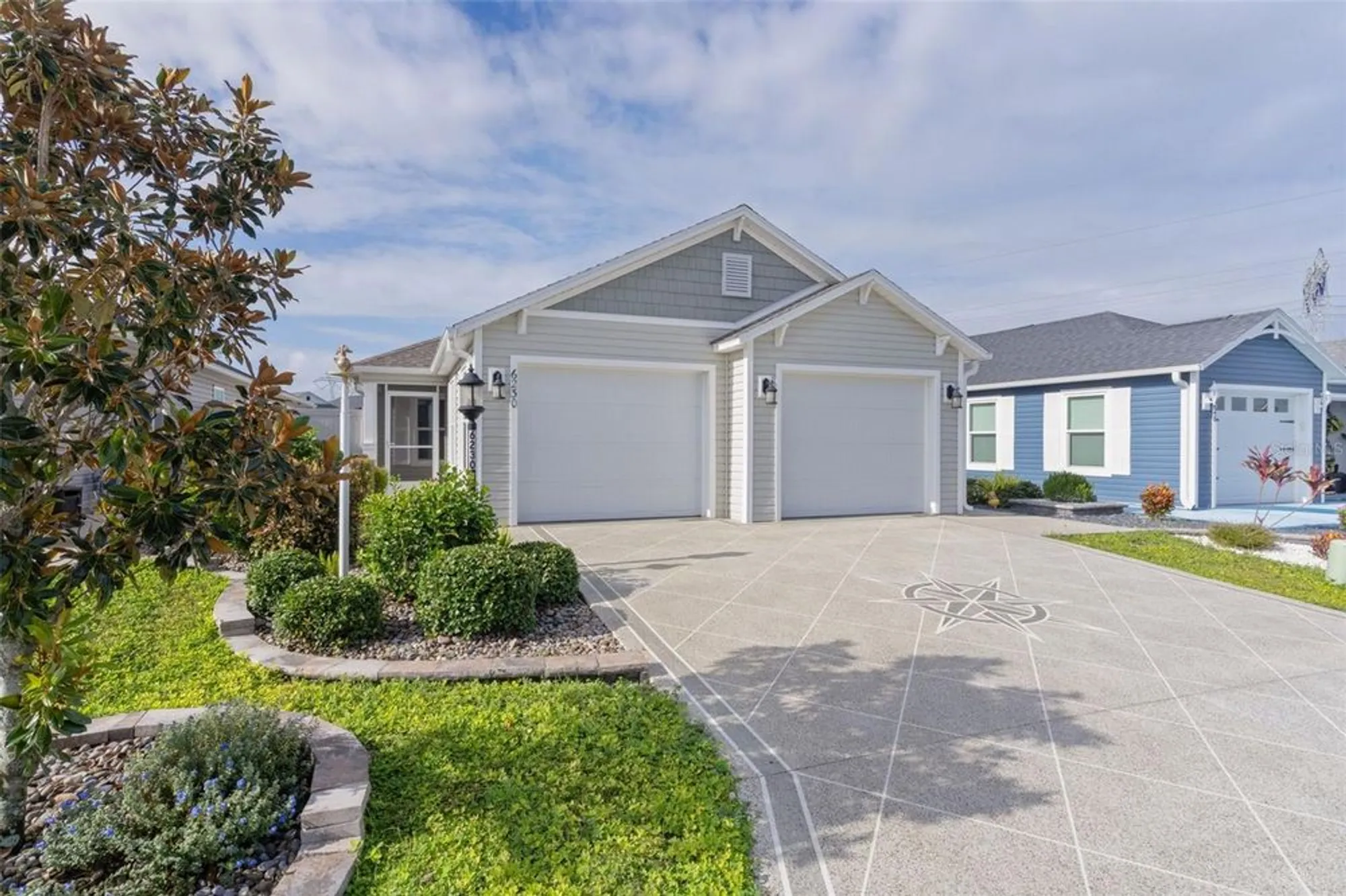 Property Slideshow image 1 of 39 | 6230 dingman way, The Villages, FL, 32163