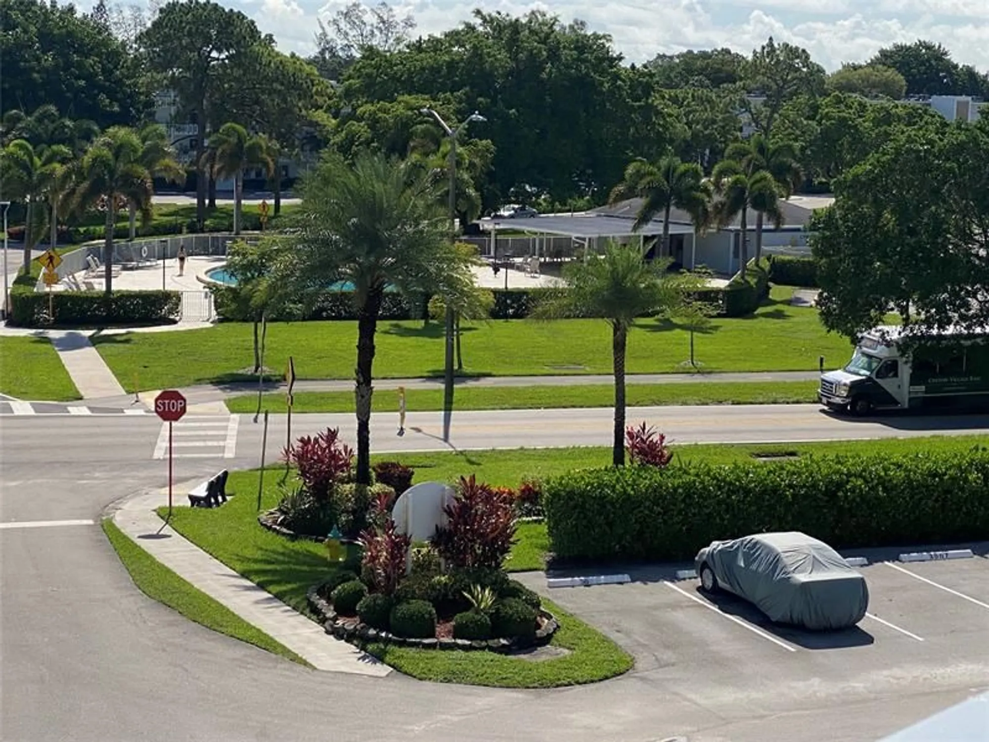 Property Slideshow image 18 of 38 | 4003 islewood d # 4, Deerfield Beach, FL, 33442