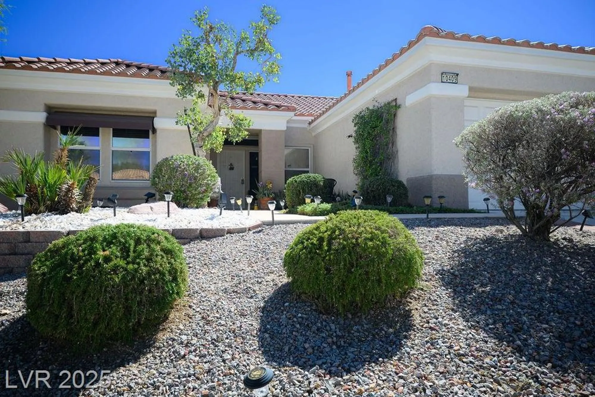 Property Slideshow image 26 of 74 | 10409 longwood dr, Las Vegas, NV, 89134
