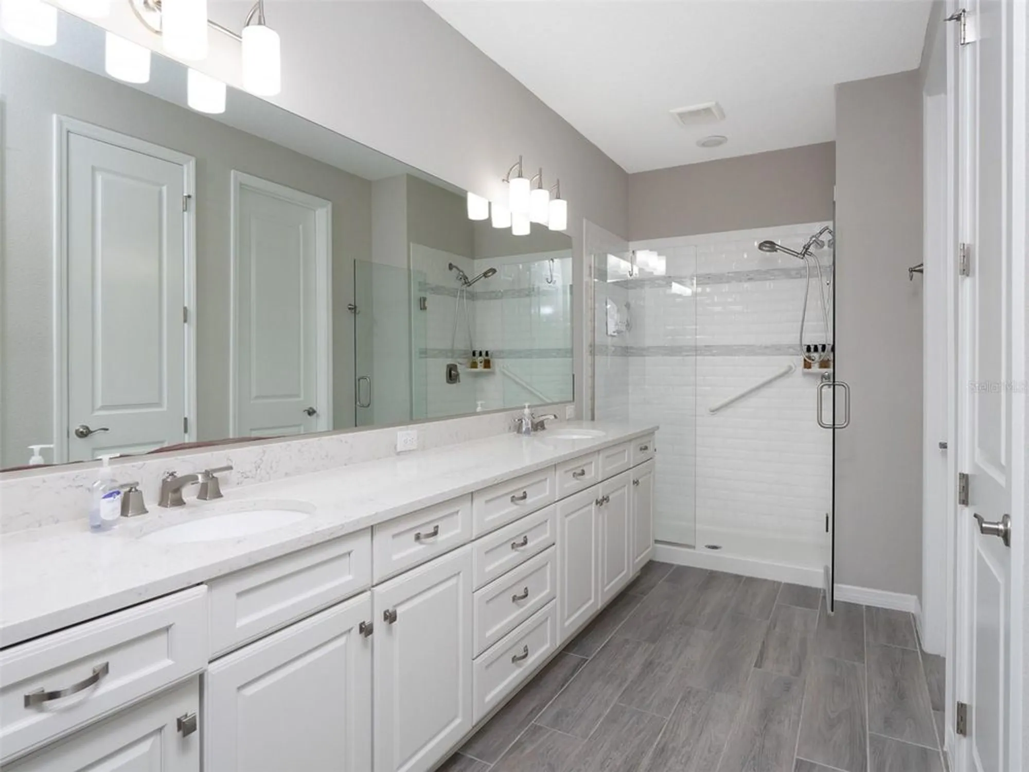 Property Slideshow image 16 of 26 | 5555 nw 40th pl, Ocala, FL, 34482