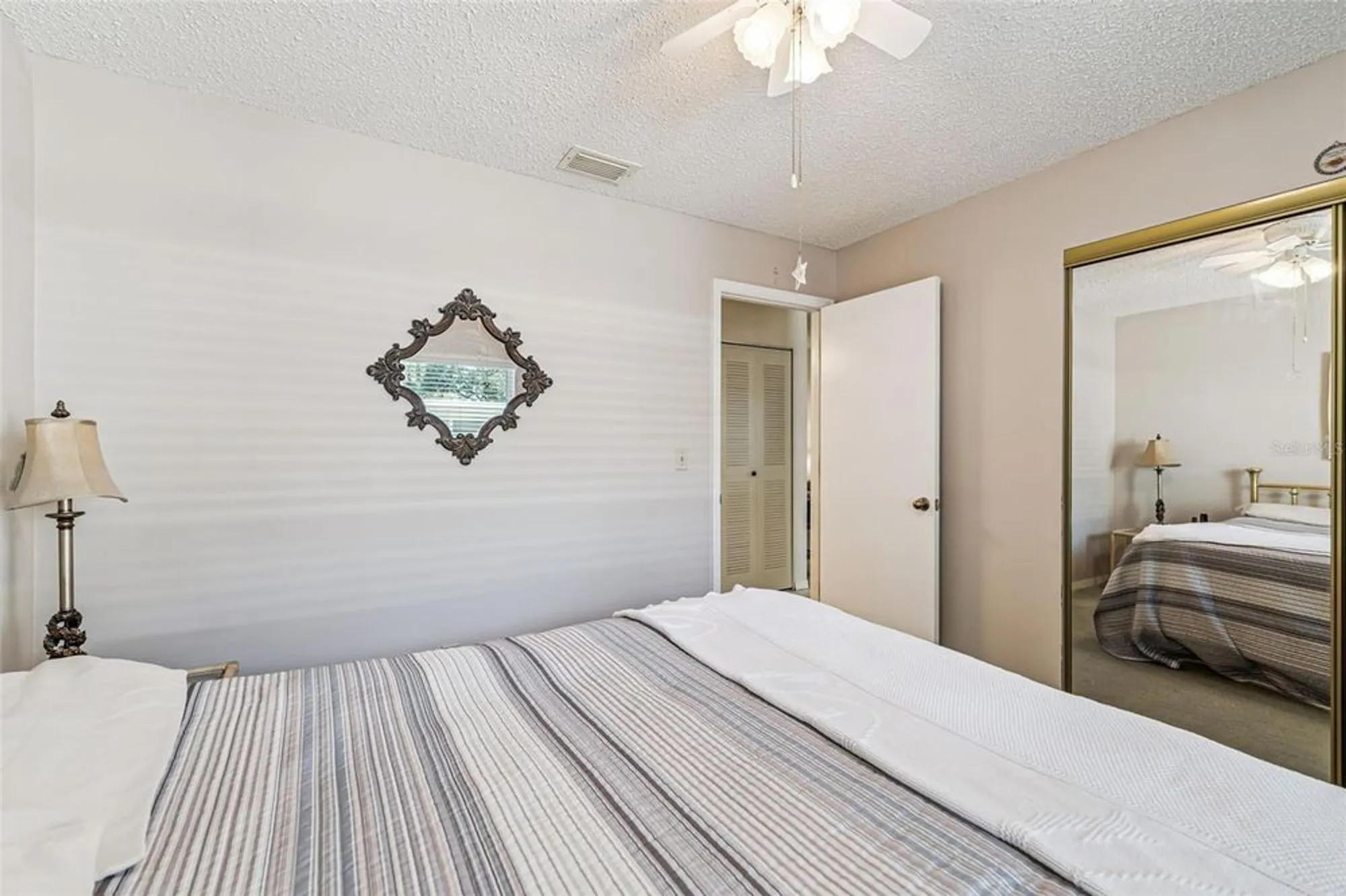 Property Slideshow image 13 of 24 | 104 knollpoint dr # 3, Sun City Center, FL, 33573