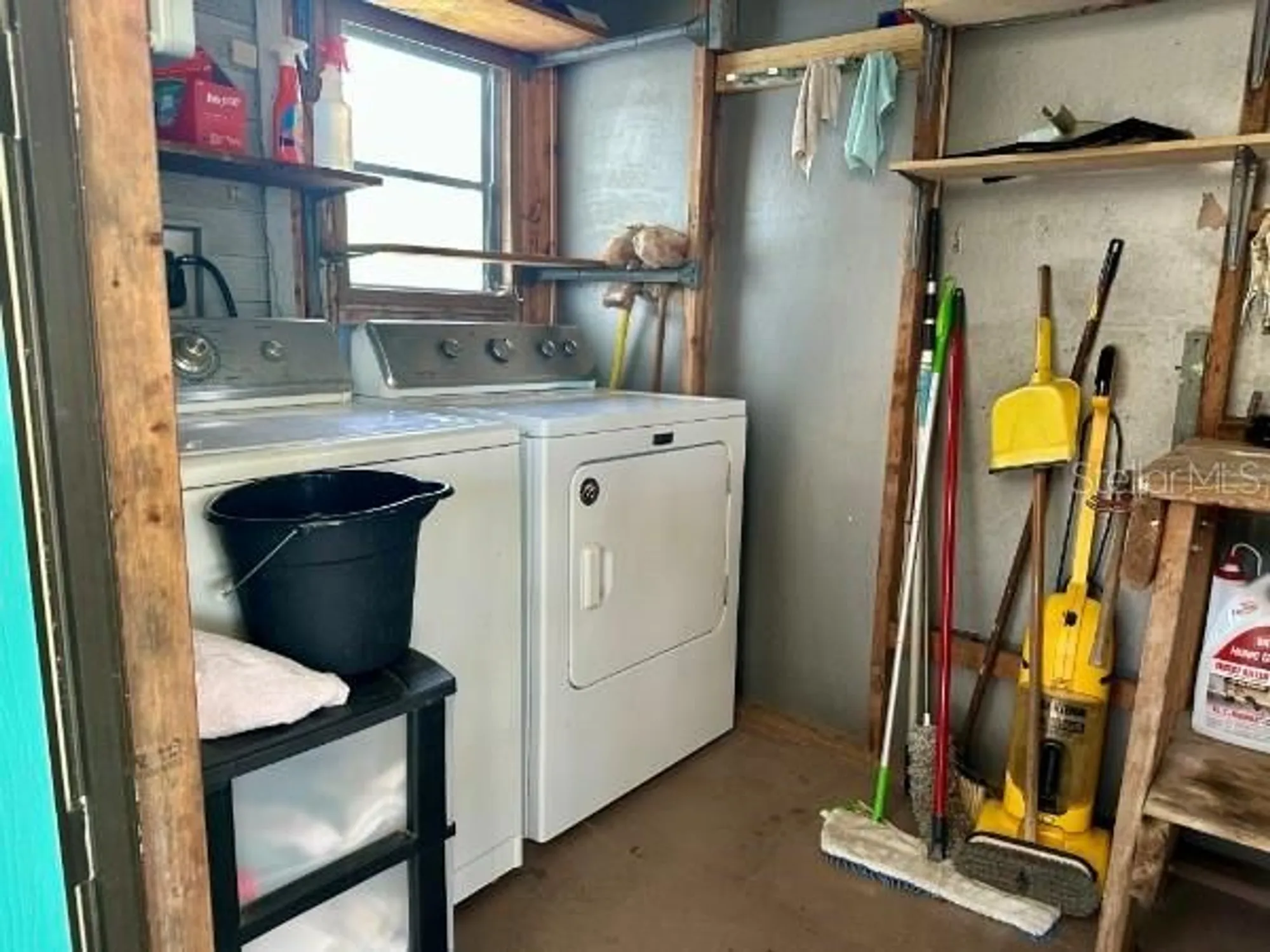 Property Slideshow image 20 of 24 | 902 rose ln, The Villages, FL, 32159