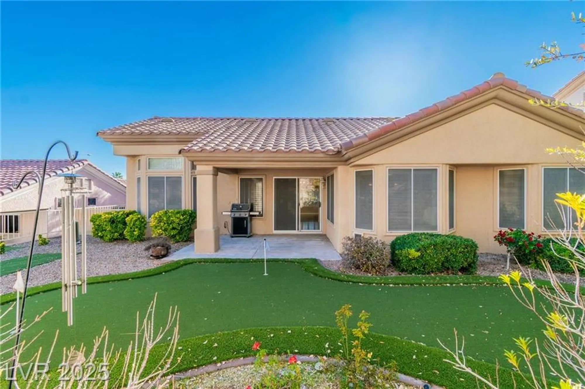 Property Slideshow image 2 of 30 | 10400 georgetown pl, Las Vegas, NV, 89134