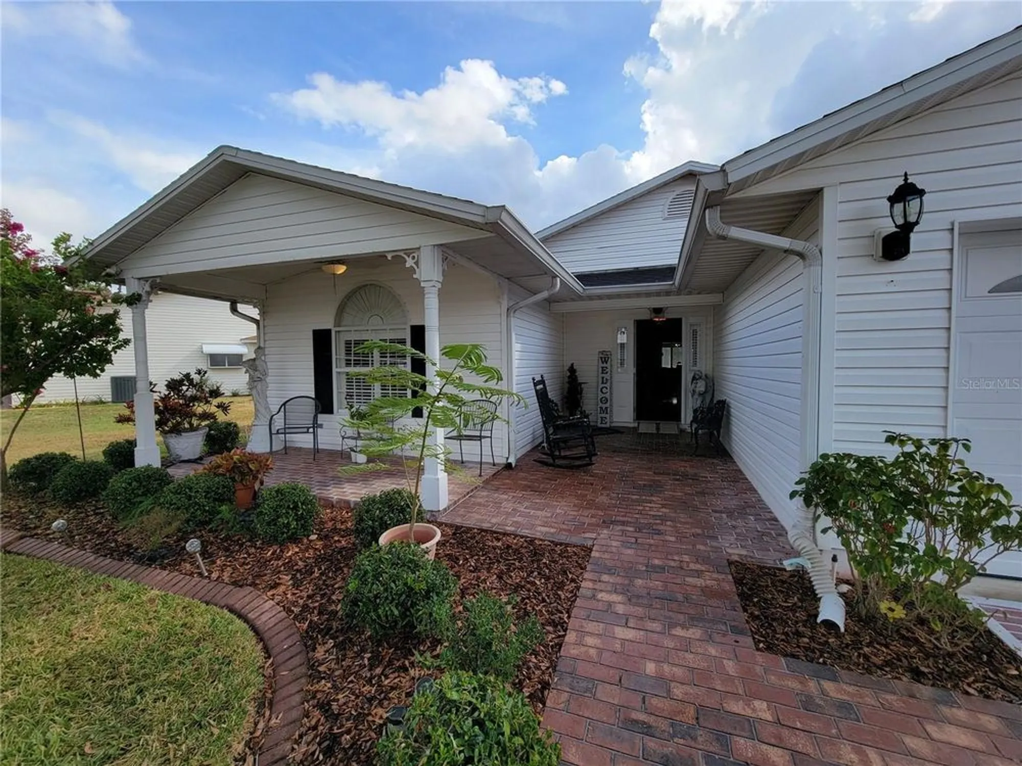 Property Slideshow image 2 of 40 | 3535 saddlebrook way, Lakeland, FL, 33810
