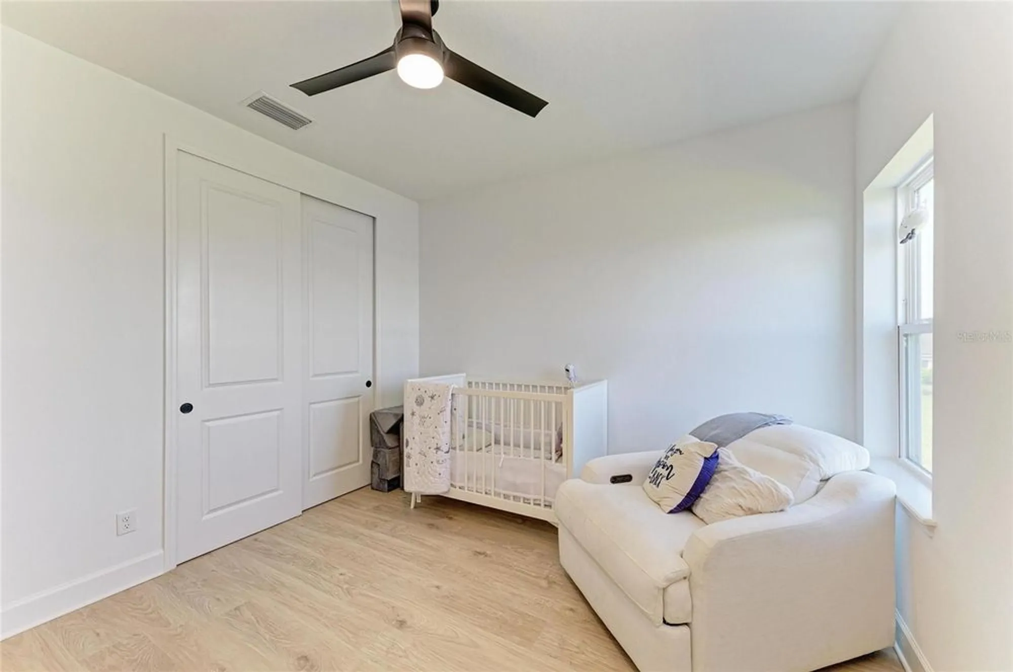 Property Slideshow image 84 of 100 | 16115 mount holly dr, Bradenton, FL, 34211