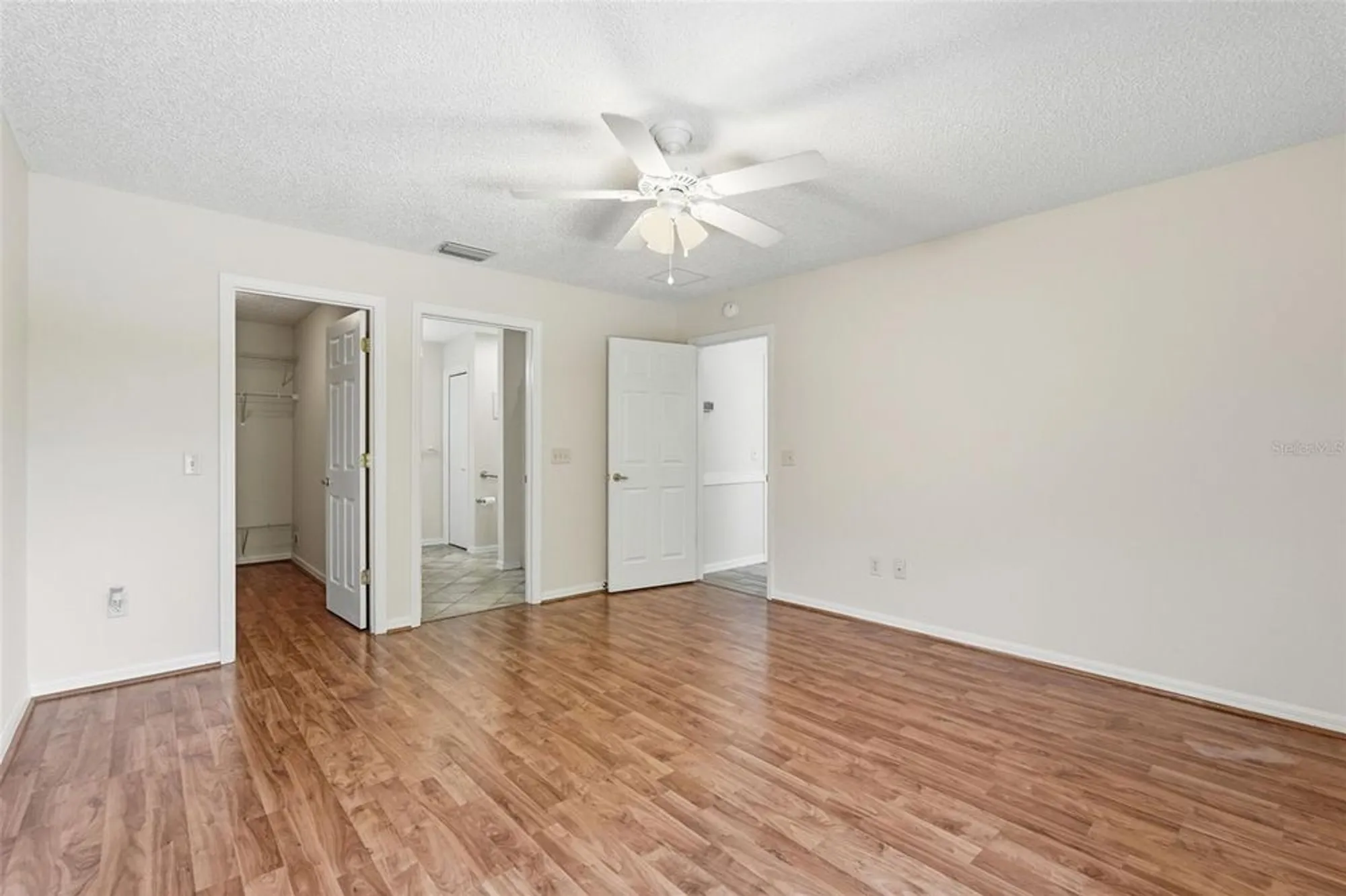 Property Slideshow image 24 of 69 | 17985 se 92nd amory ave, The Villages, FL, 32162