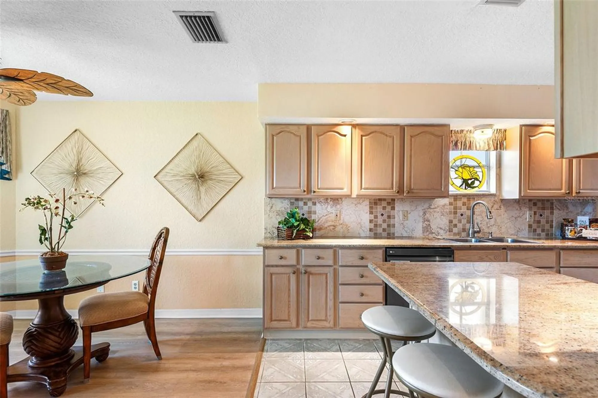 Property Slideshow image 16 of 68 | 543 clubhill dr, Haines City, FL, 33844