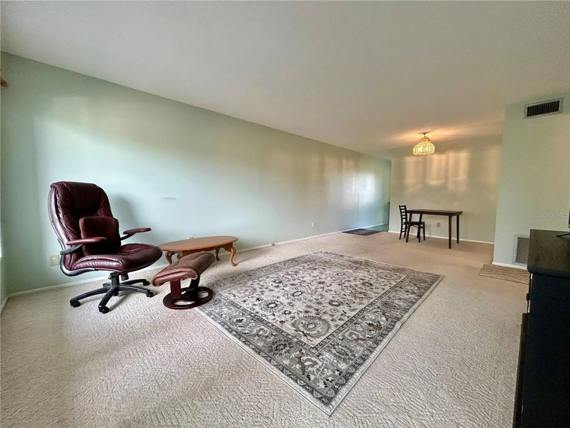 Property Slideshow image 4 of 47 | 2072 australia way 32, Clearwater, FL, 33763