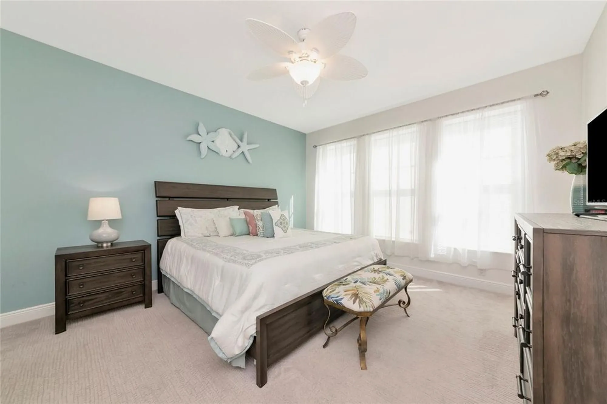 Property Slideshow image 13 of 78 | 395 aruba cir 203, Bradenton, FL, 34209