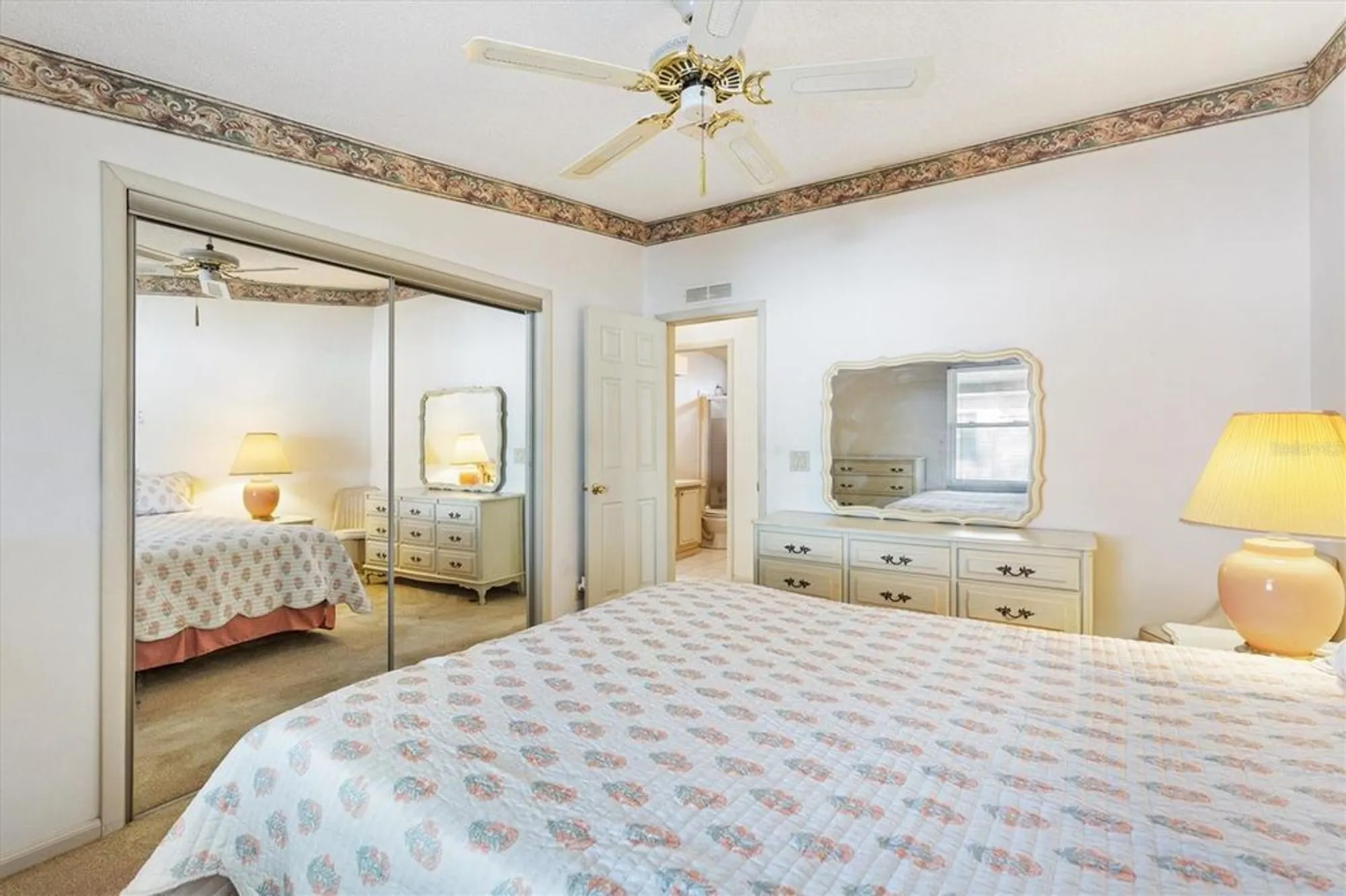 Property Slideshow image 22 of 38 | 523 bonita dr, The Villages, FL, 32159