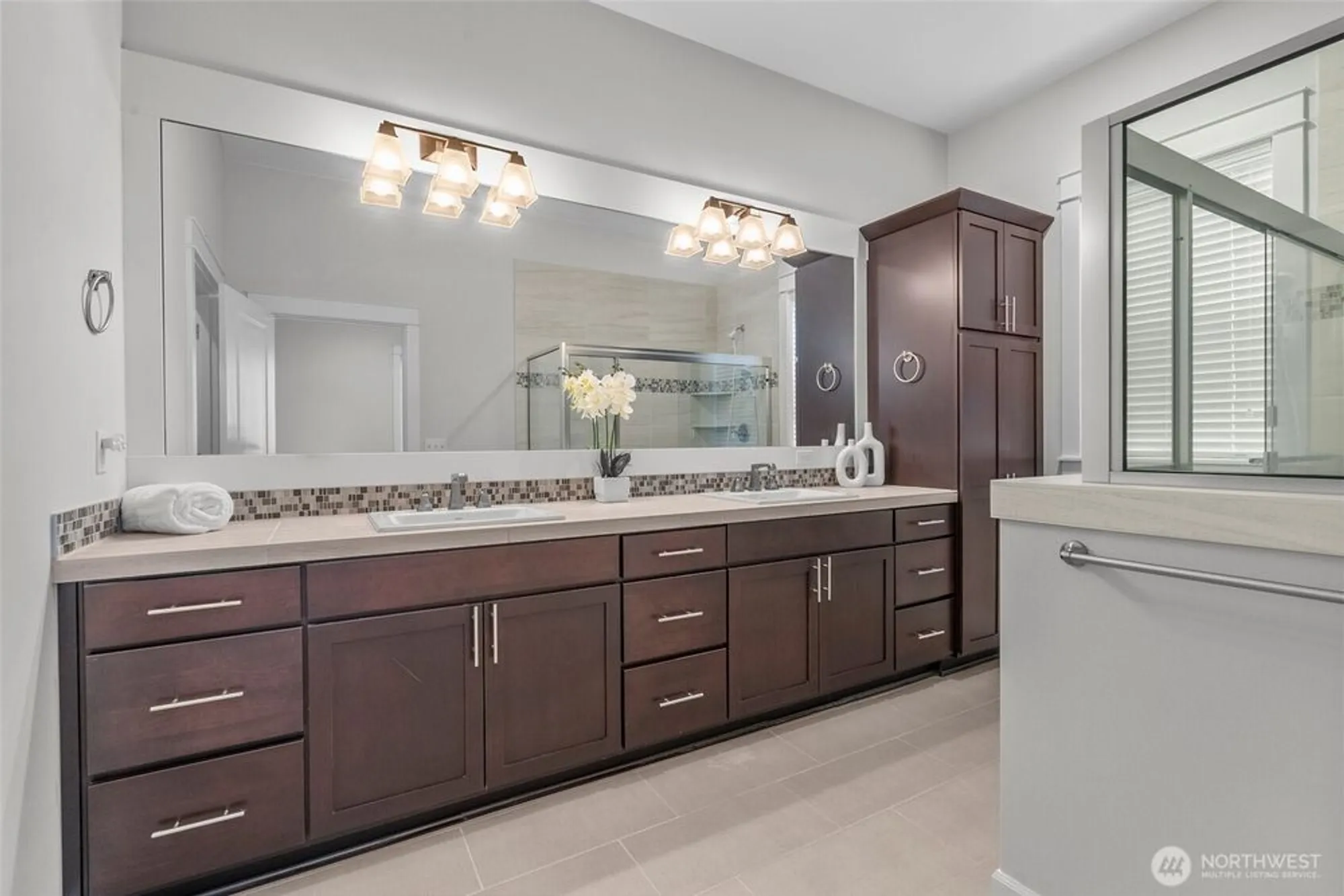 Property Slideshow image 8 of 24 | 3727 oakwood st se, Olympia, WA, 98513