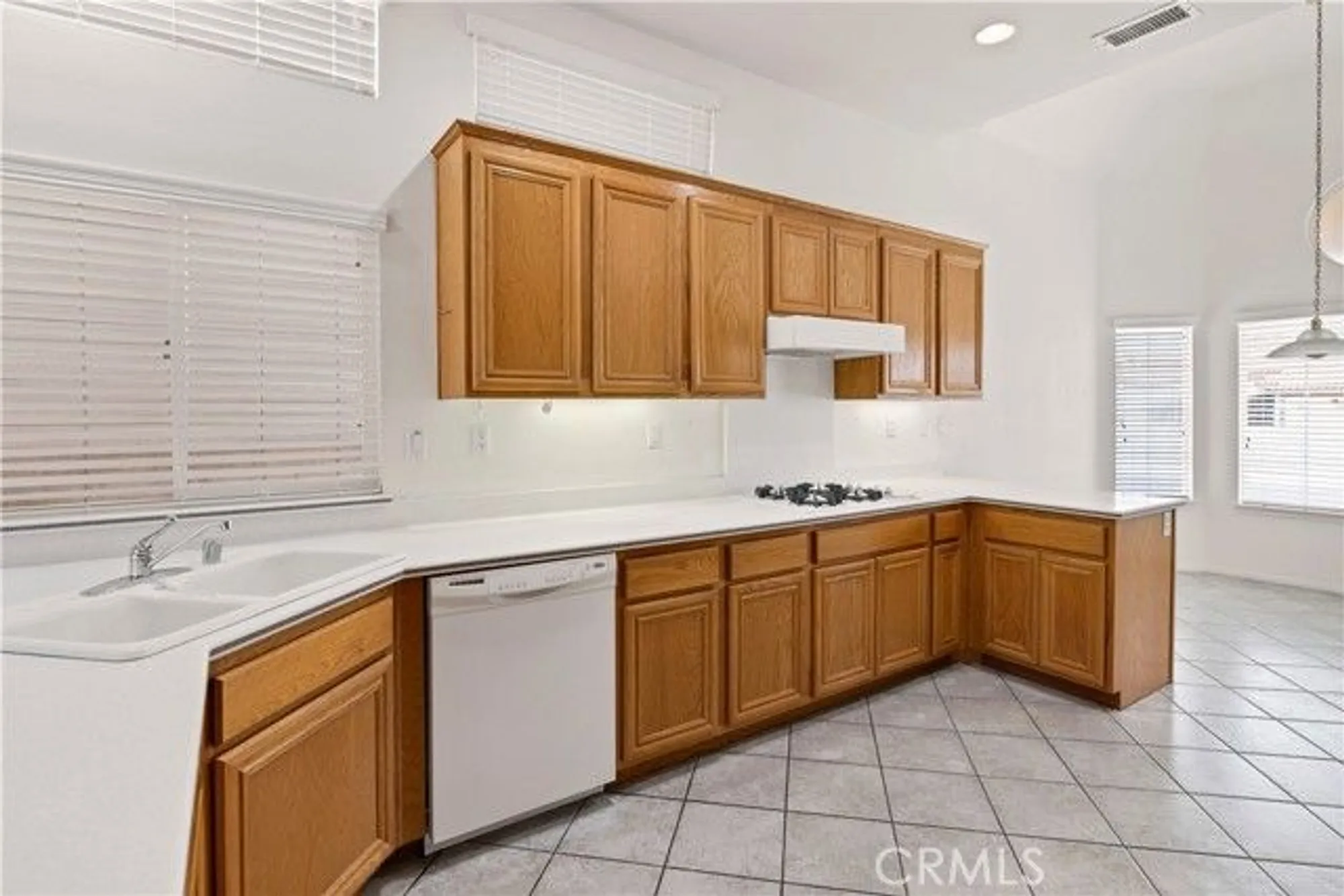 Property Slideshow image 15 of 45 | 1730 almond tree st, Hemet, CA, 92545