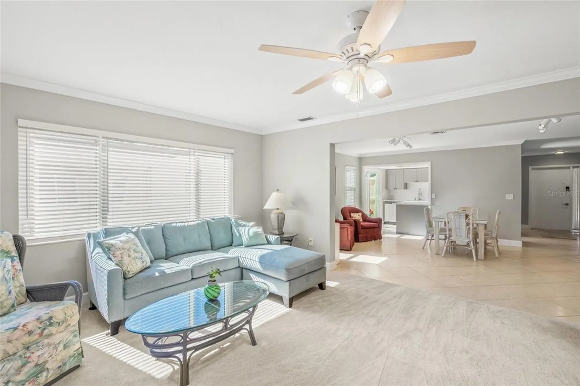 Property Slideshow image 12 of 35 | 6213 green view dr # 127, Sarasota, FL, 34231