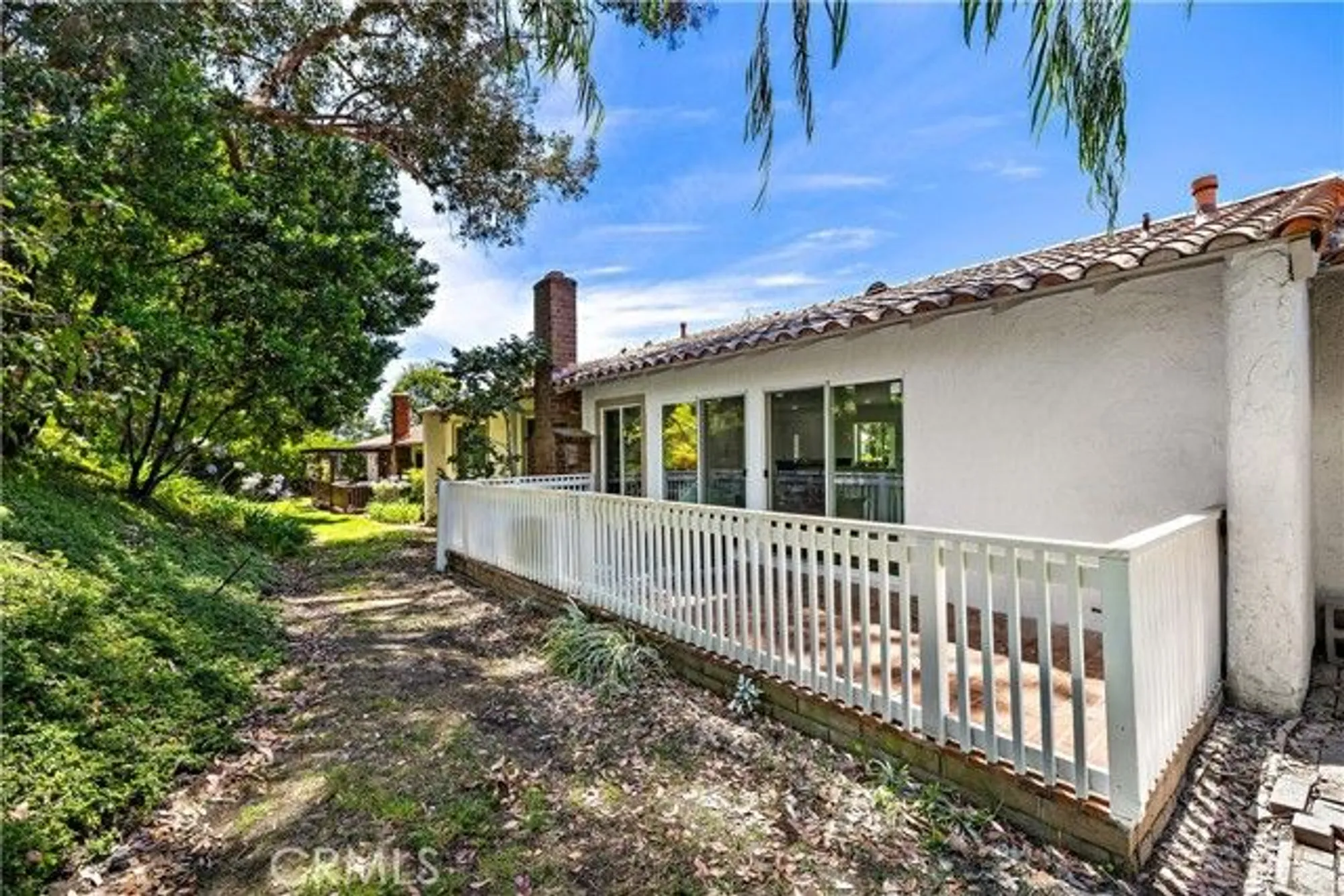 Property Slideshow image 21 of 43 | 23902 via lugones, Mission Viejo, CA, 92692