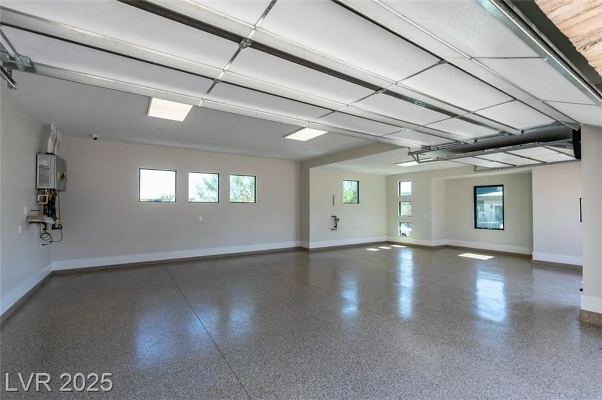 Property Slideshow image 48 of 48 | 40 reflection shores ln, Henderson, NV, 89011