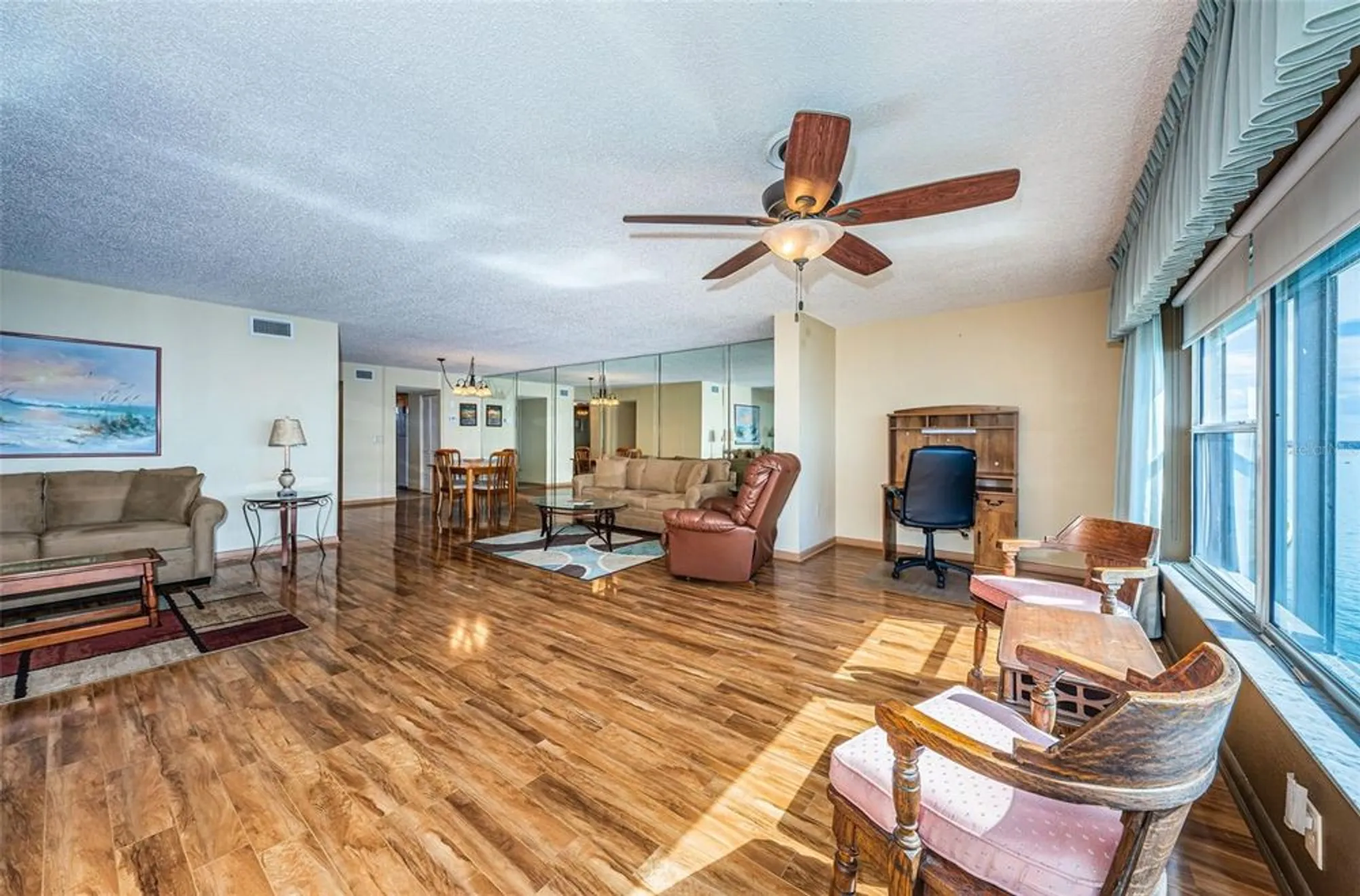 Property Slideshow image 15 of 82 | 6020 shore blvd 1009, Gulfport, FL, 33707