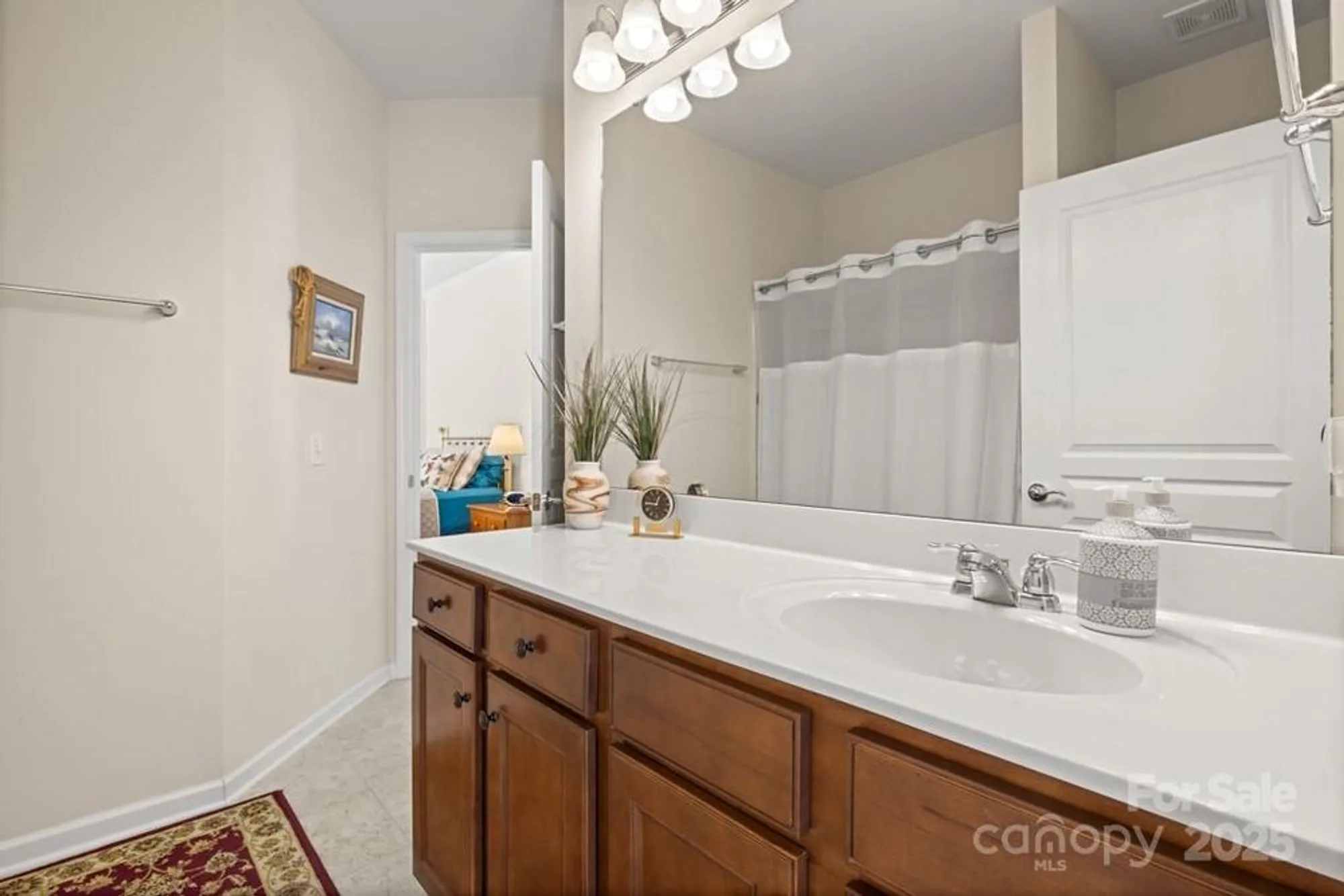 Property Slideshow image 19 of 45 | 2071 bronze leaf dr, Fort Mill, SC, 29707