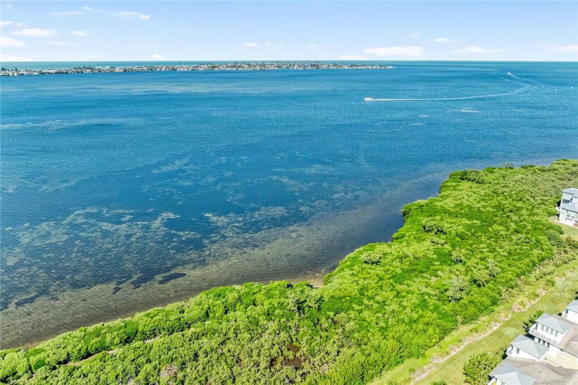 Property Slideshow image 59 of 98 | 334 castaway cay dr 101, Bradenton, FL, 34209